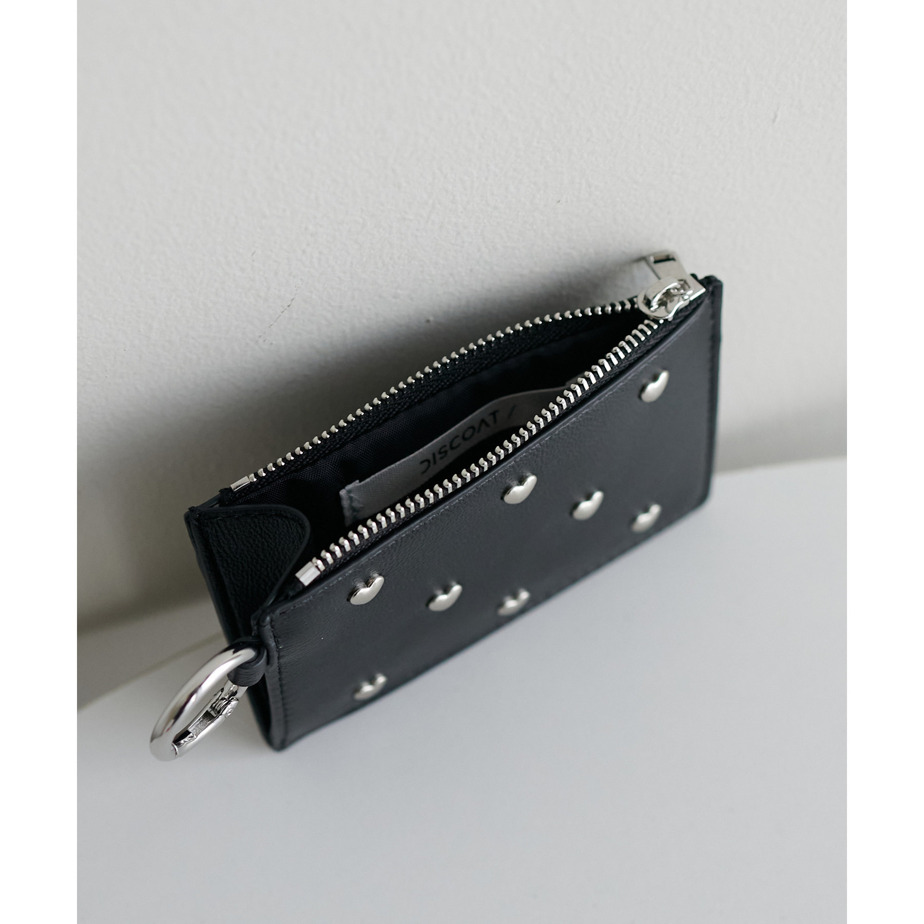 ハートスタッズスリムウォレット | ファッション通販サイト NUGU