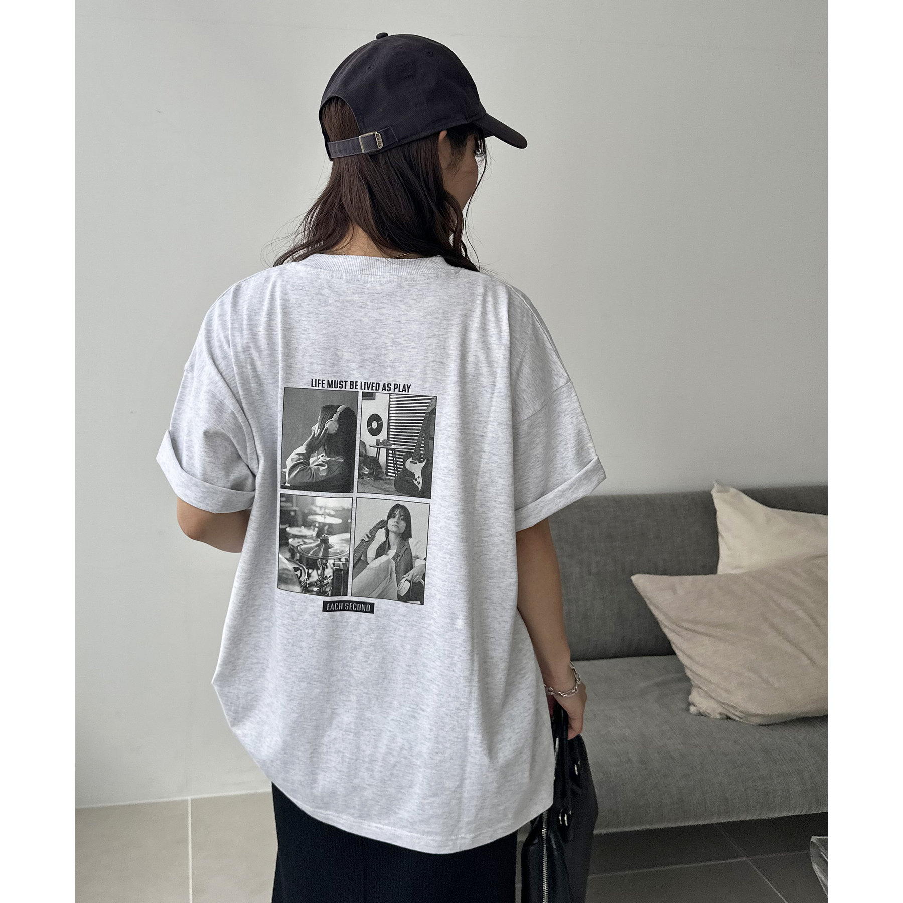 WEB限定】モノクロフォトバックプリントTシャツ | ファッション