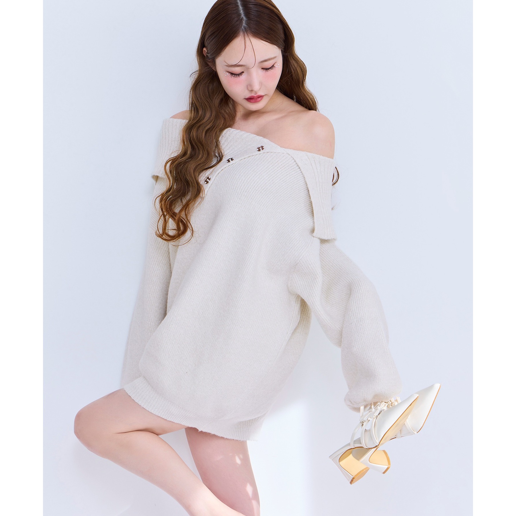 国内配【SELF PORTRAIT】ニット コントラストカラー ミニドレス オフショルニットミニワンピース | ファッション通販サイト NUGU