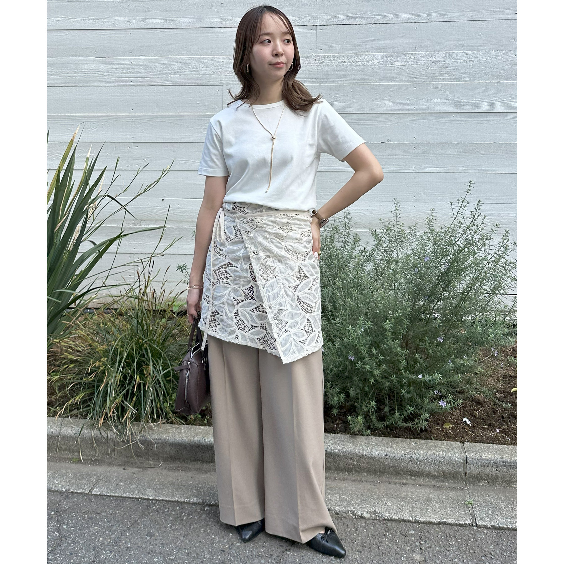 【新品未使用】MIU MIU　花柄 レース スカート　18ss　VOGUE掲載 新品未使用】MIU MIU 花柄 レース スカート 18ss VOGUE掲載