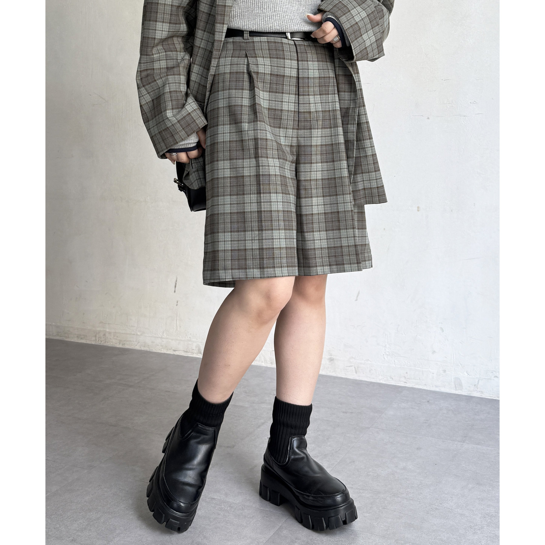 タックショートパンツ | ファッション通販サイト NUGU