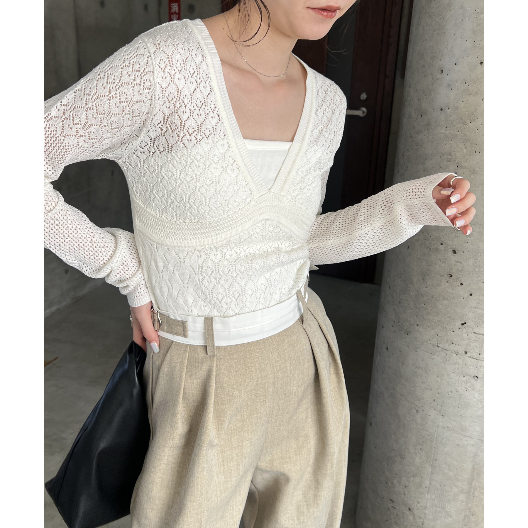 CAPRICIEUX LE'MAGE｜レースVプルオーバー | Rakuten Fashion