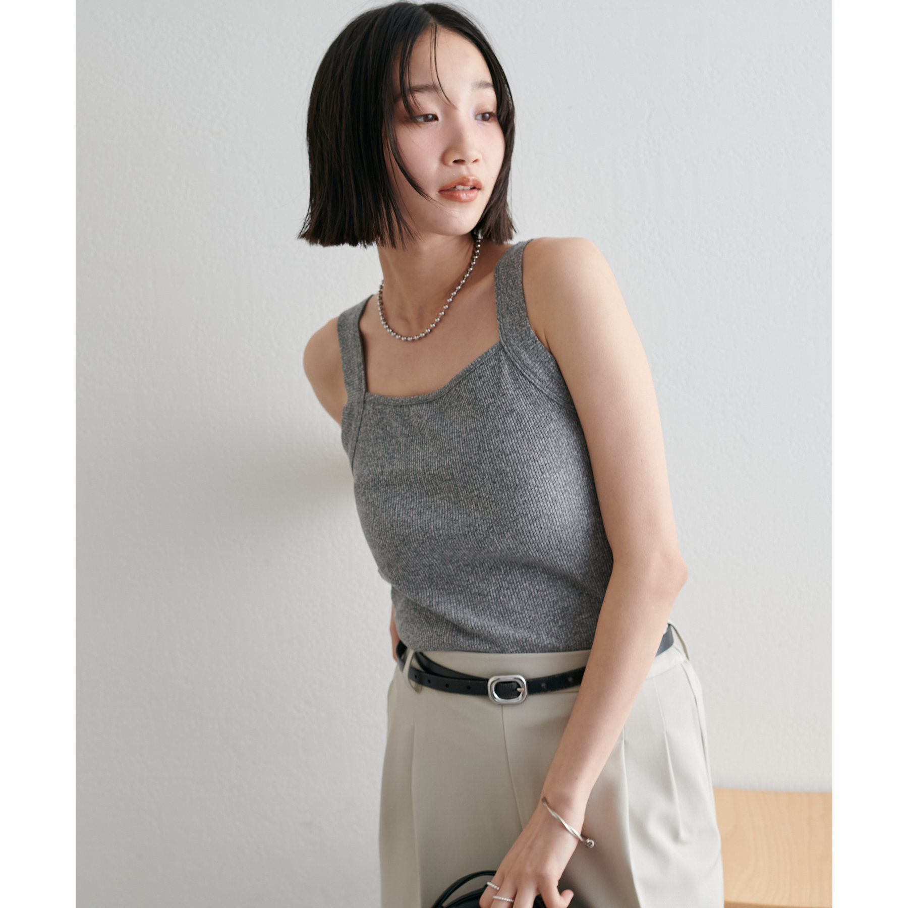 リブメランジスクエアタンクトップ | ファッション通販サイト NUGU