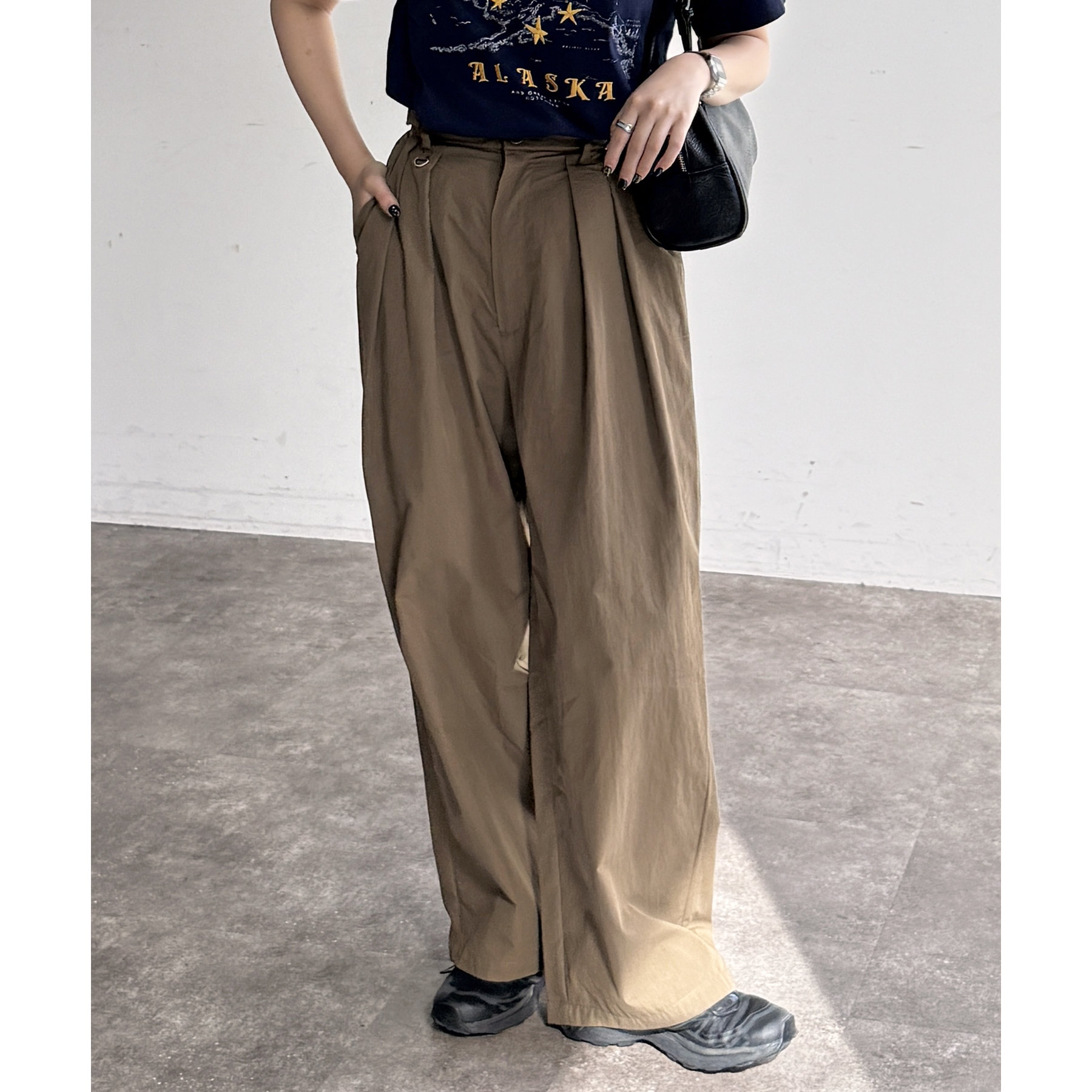 冷感タックワイドパンツ | ファッション通販サイト NUGU