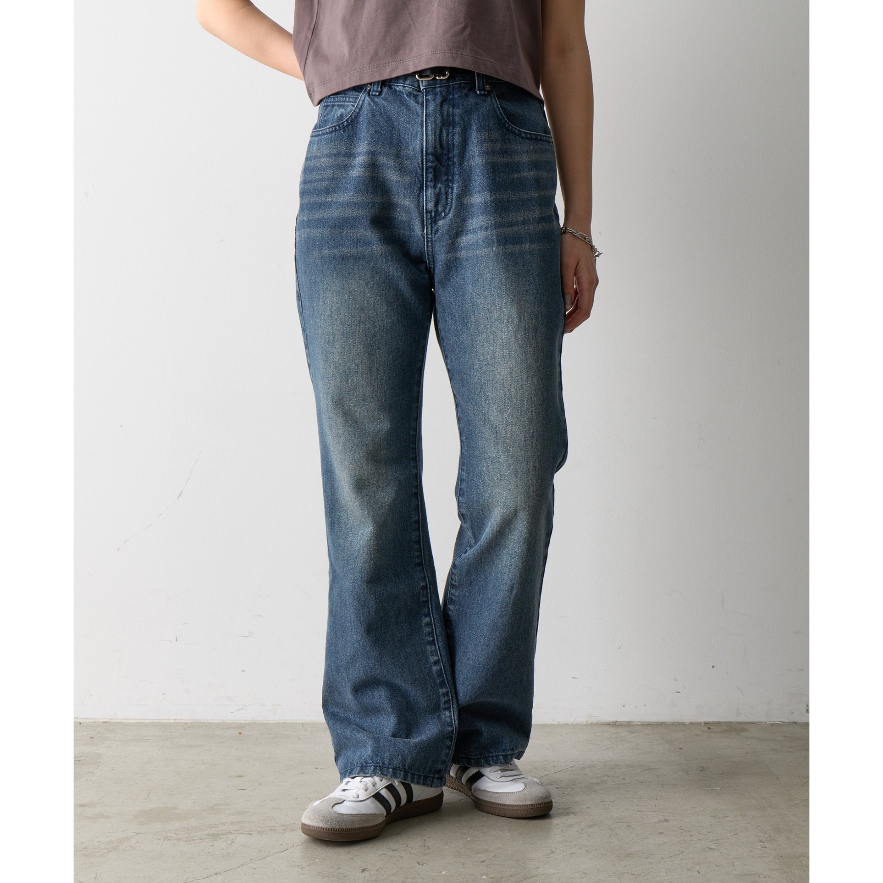 S~Lサイズ展開】フレアデニムパンツ | ファッション通販サイト NUGU