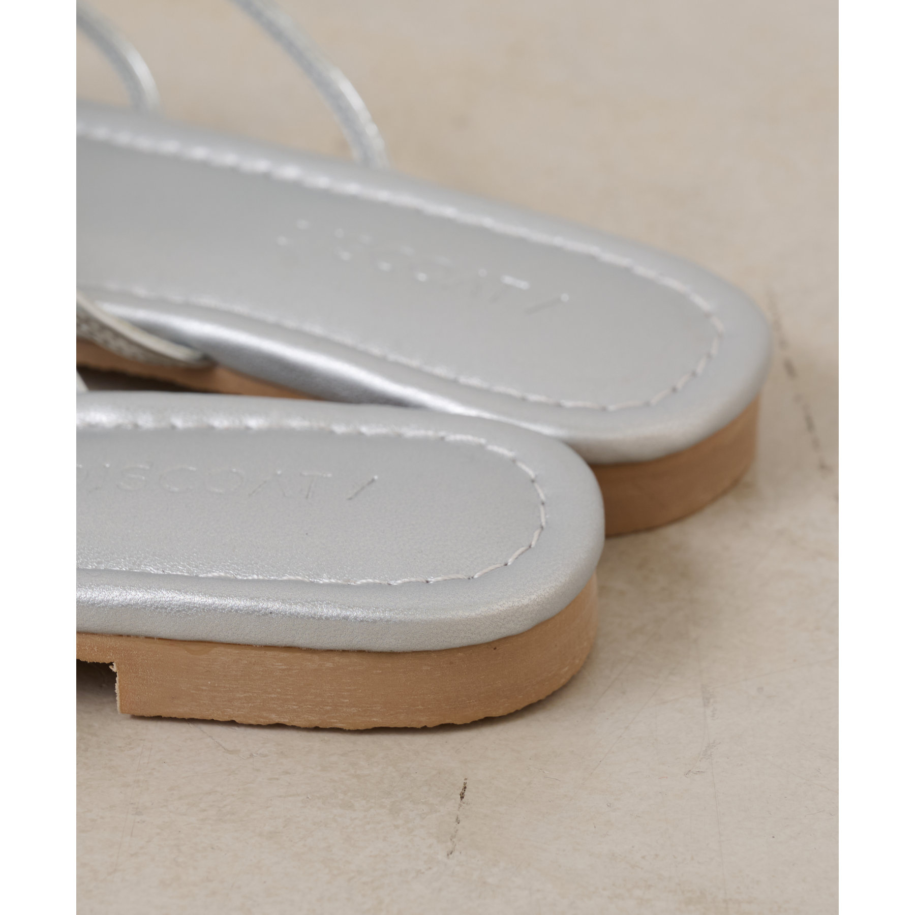 CFCL ラインコードストラップサンダル ベージュ LINE CORD STRAP