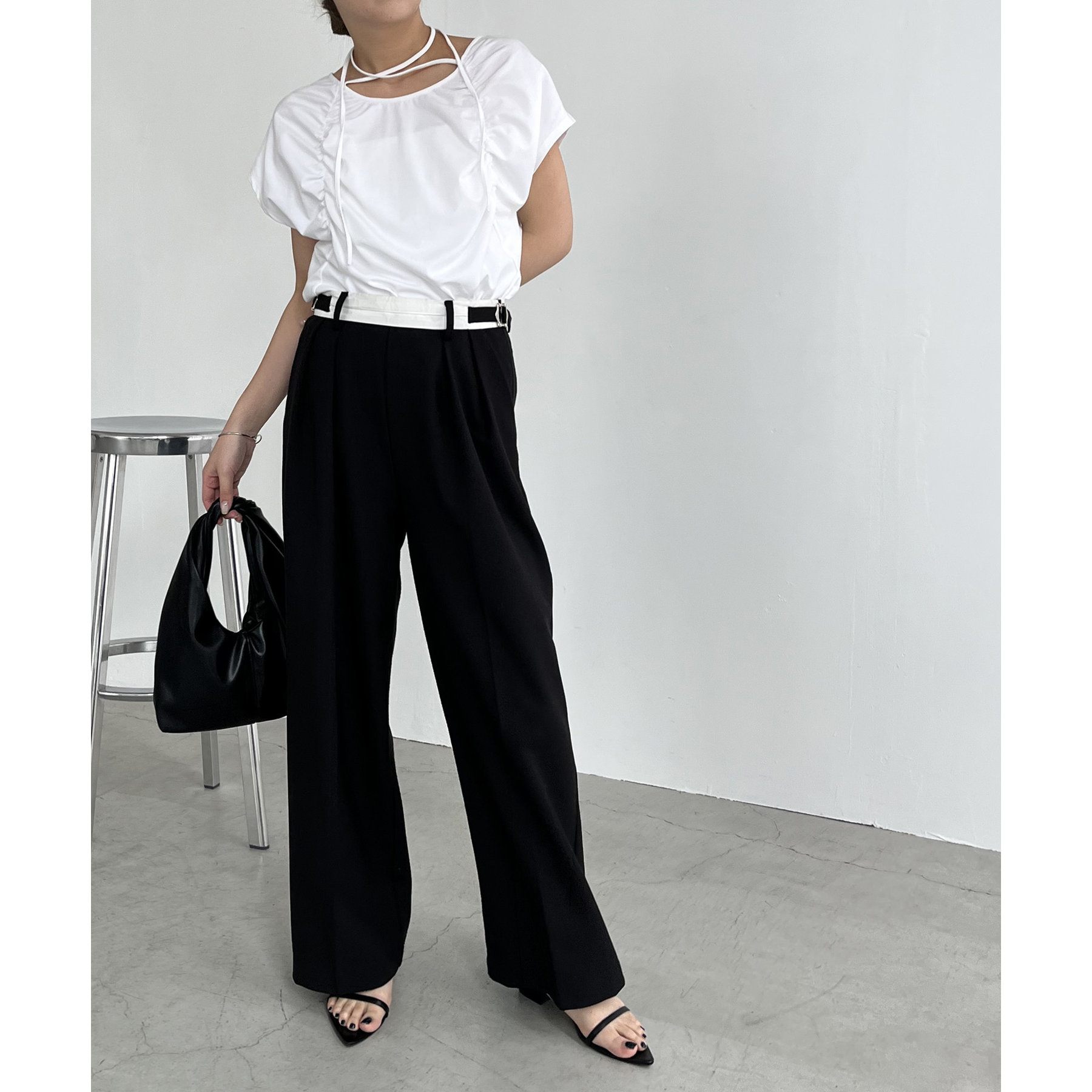 はる❀様CAPRICIEUX LE'MAGE ギャザーフレンチTシャツ　ブラック 待望の再入荷！】ギャザーフレンチTシャツ | CAPRICIEUX LE'MAGE