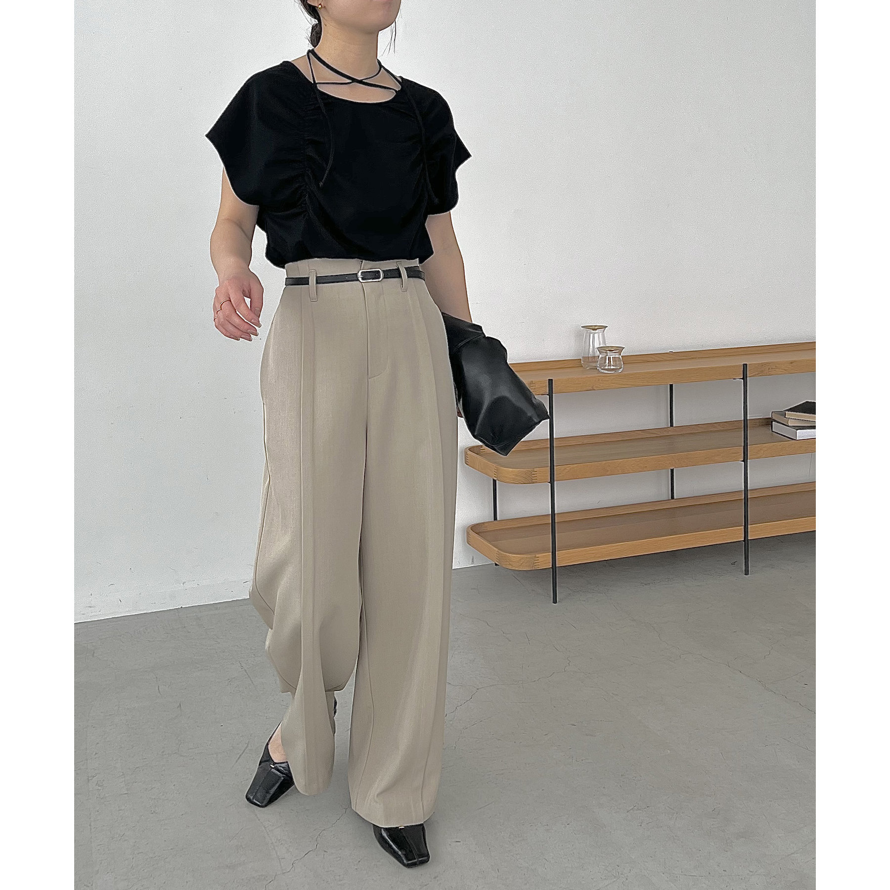ギャザーフレンチTシャツ　カプリシュレマージュ 待望の再入荷！】ギャザーフレンチTシャツ | CAPRICIEUX LE'MAGE