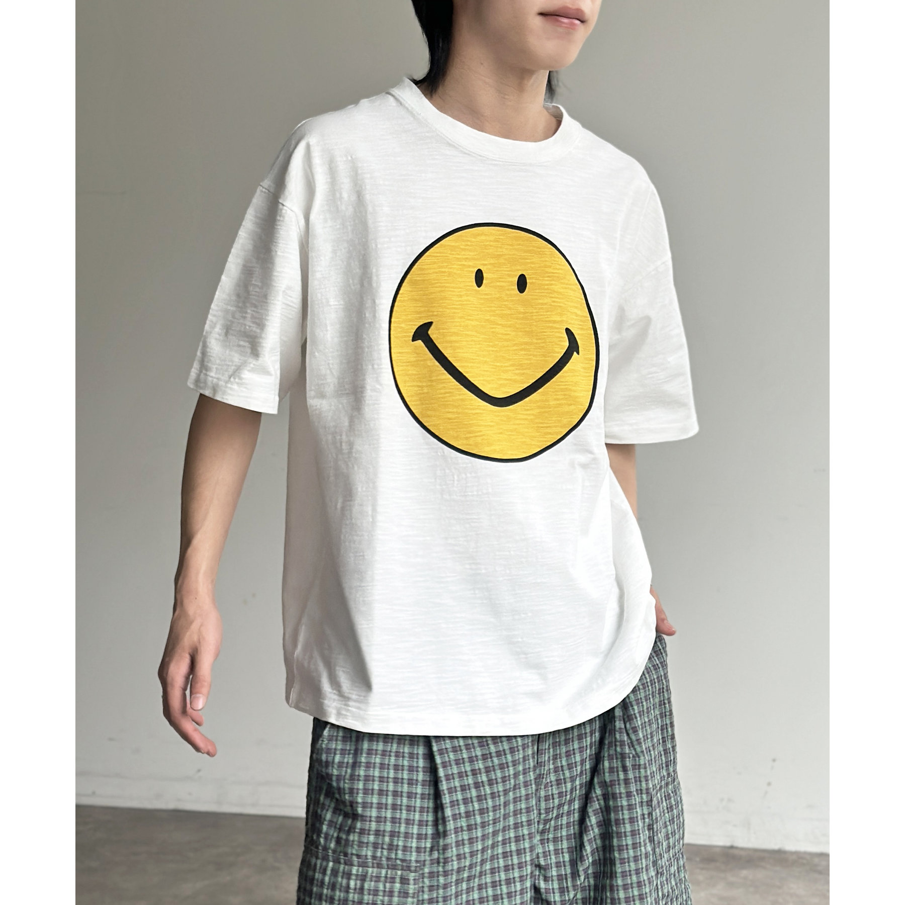 スマイリースラブTシャツ | ファッション通販サイト NUGU