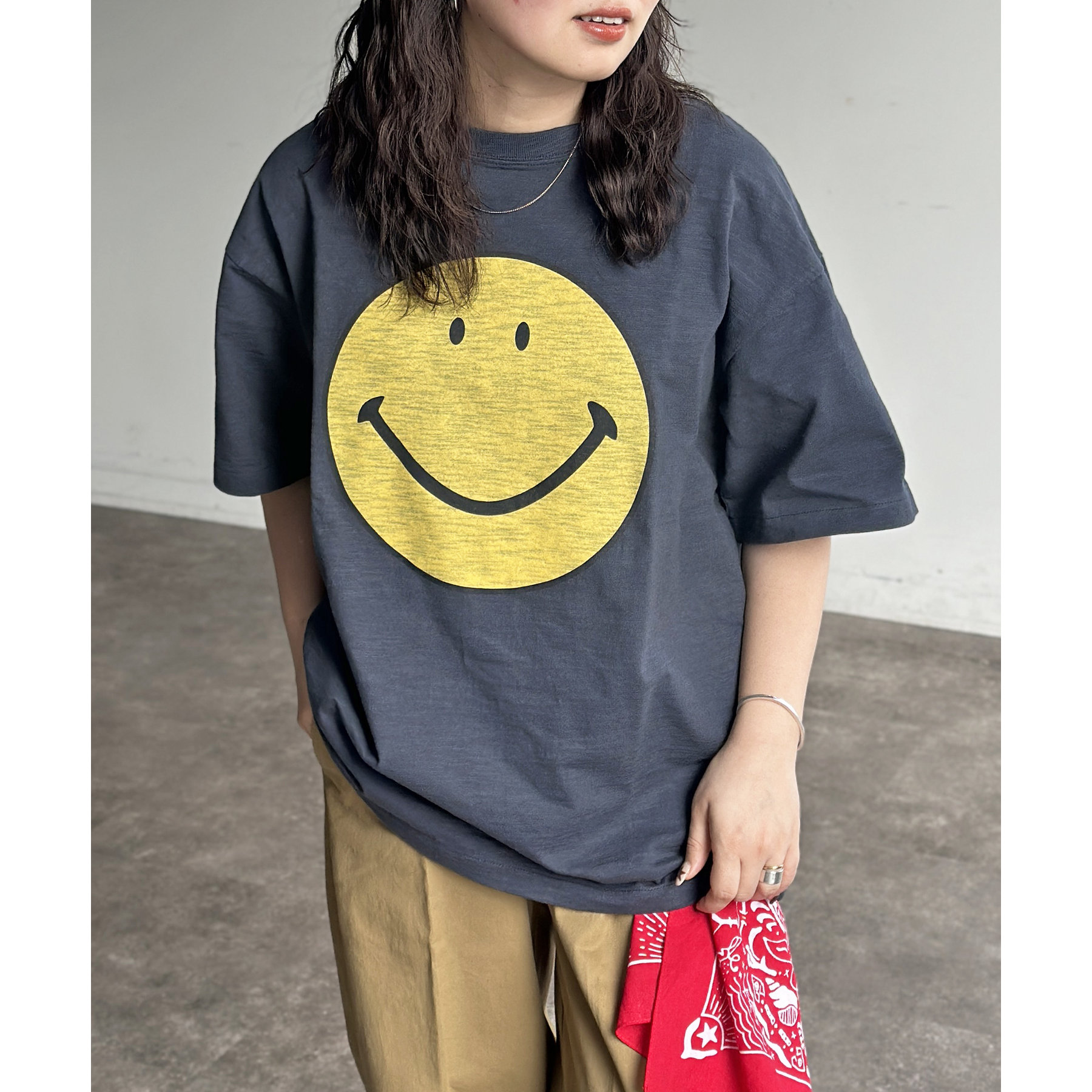フルスマイルポスター | ファッション通販サイト NUGU