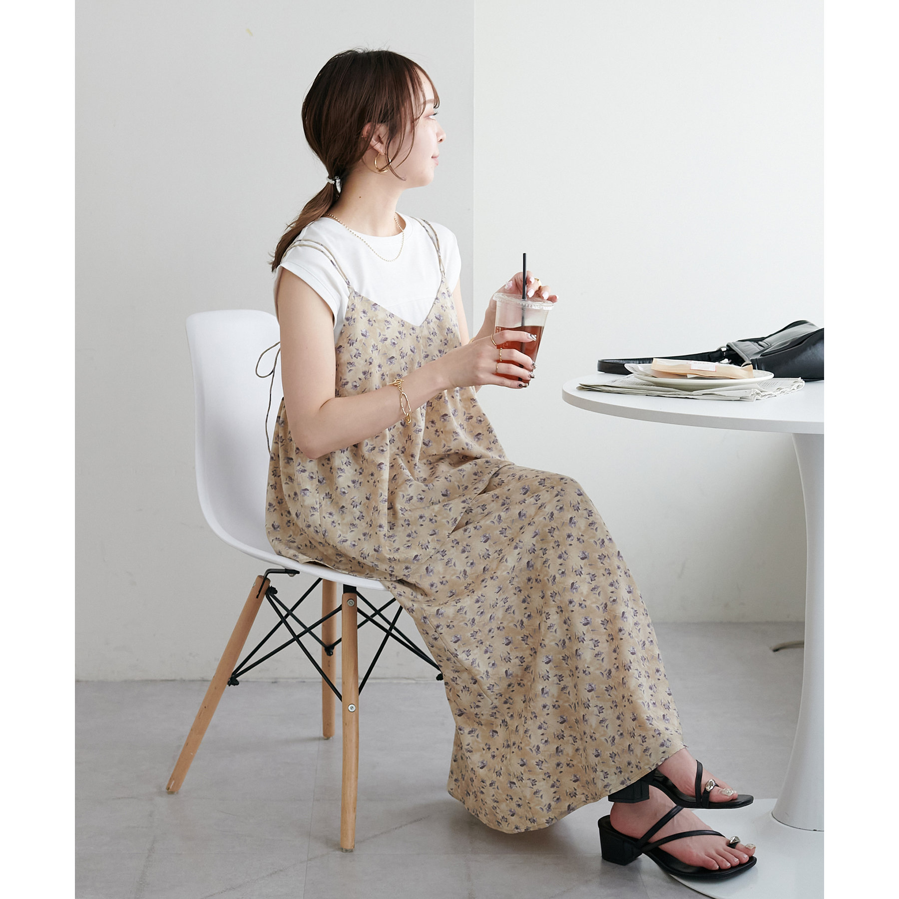 DOLCE&GABBANA花柄フレアスカート ひざ丈 ベージュ DOLCE&GABBANA花柄フレアスカート ひざ丈 ベージュ