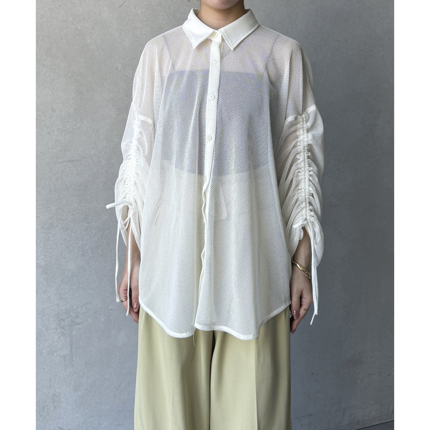 袖シャーリングメッシュシアーシャツ | ファッション通販サイト NUGU