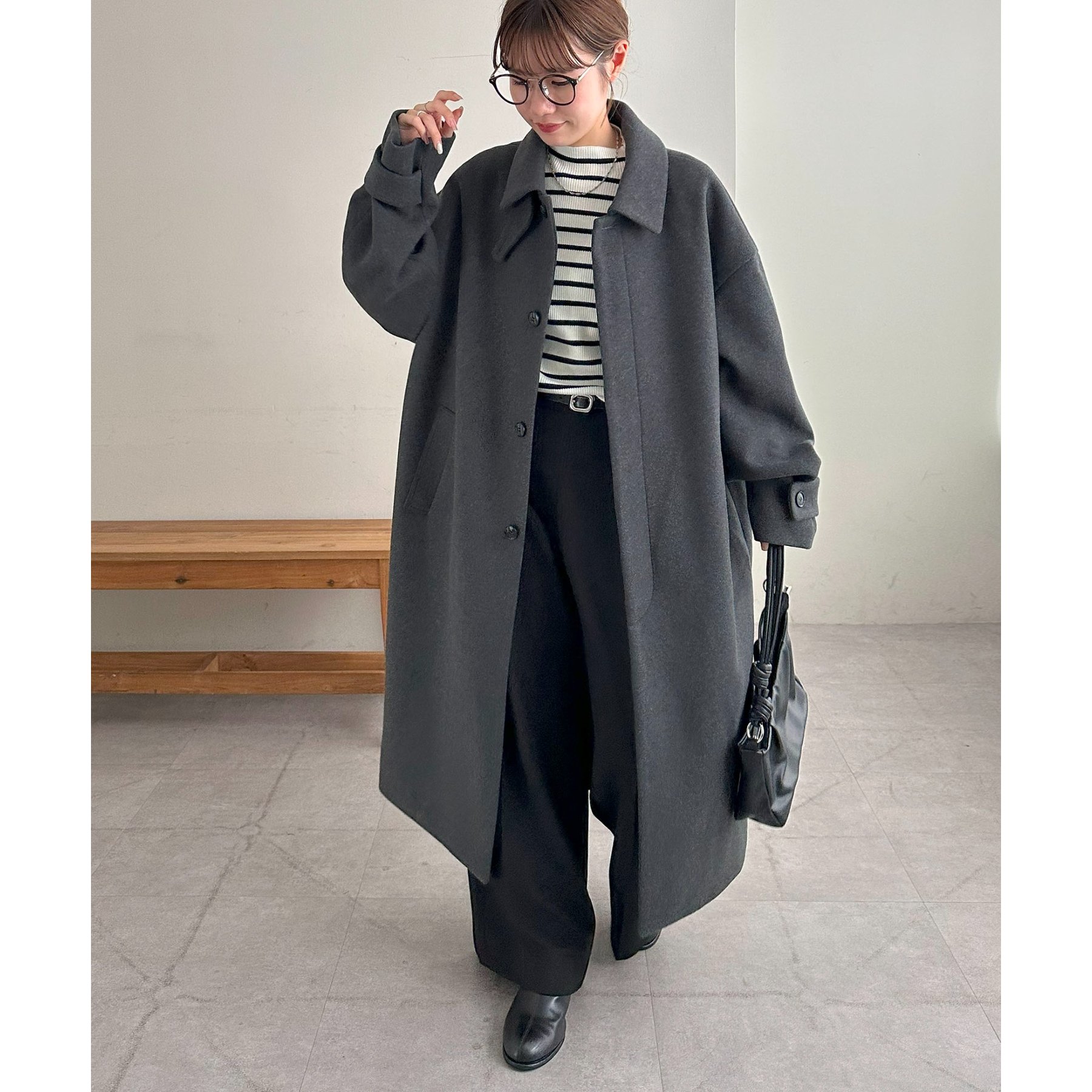 見た目以上の軽さ/ユニセックス　　中空糸ベルテッドロングコート 見た目以上の軽さ/ユニセックス】中空糸ベルテッドロングコート