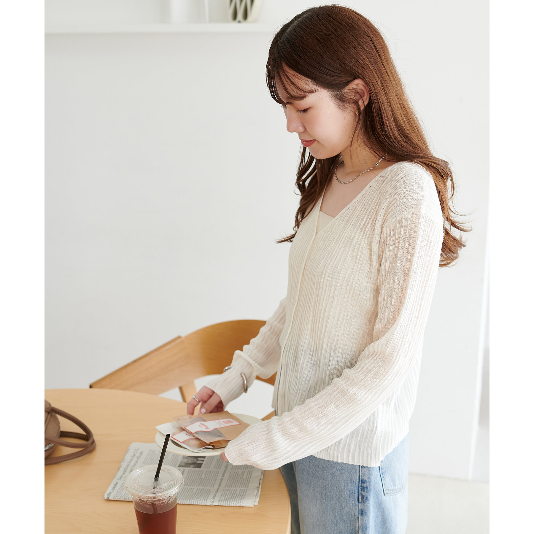 TORY BURCH ベージュ Vネック カーディガン トリーバーチ vネックカーディガン トリーバーチ ベージュ V