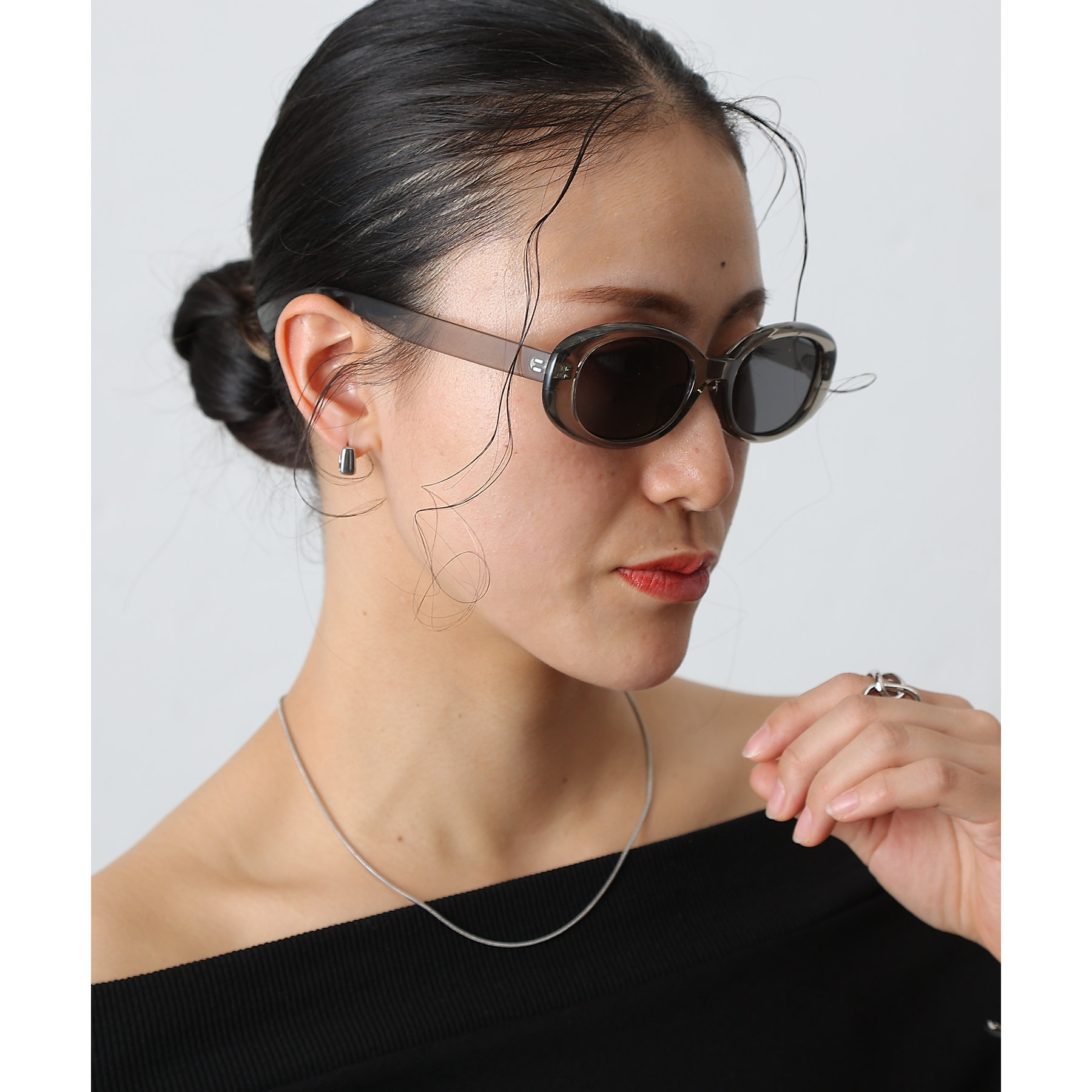 オーバルサングラス | ファッション通販サイト NUGU