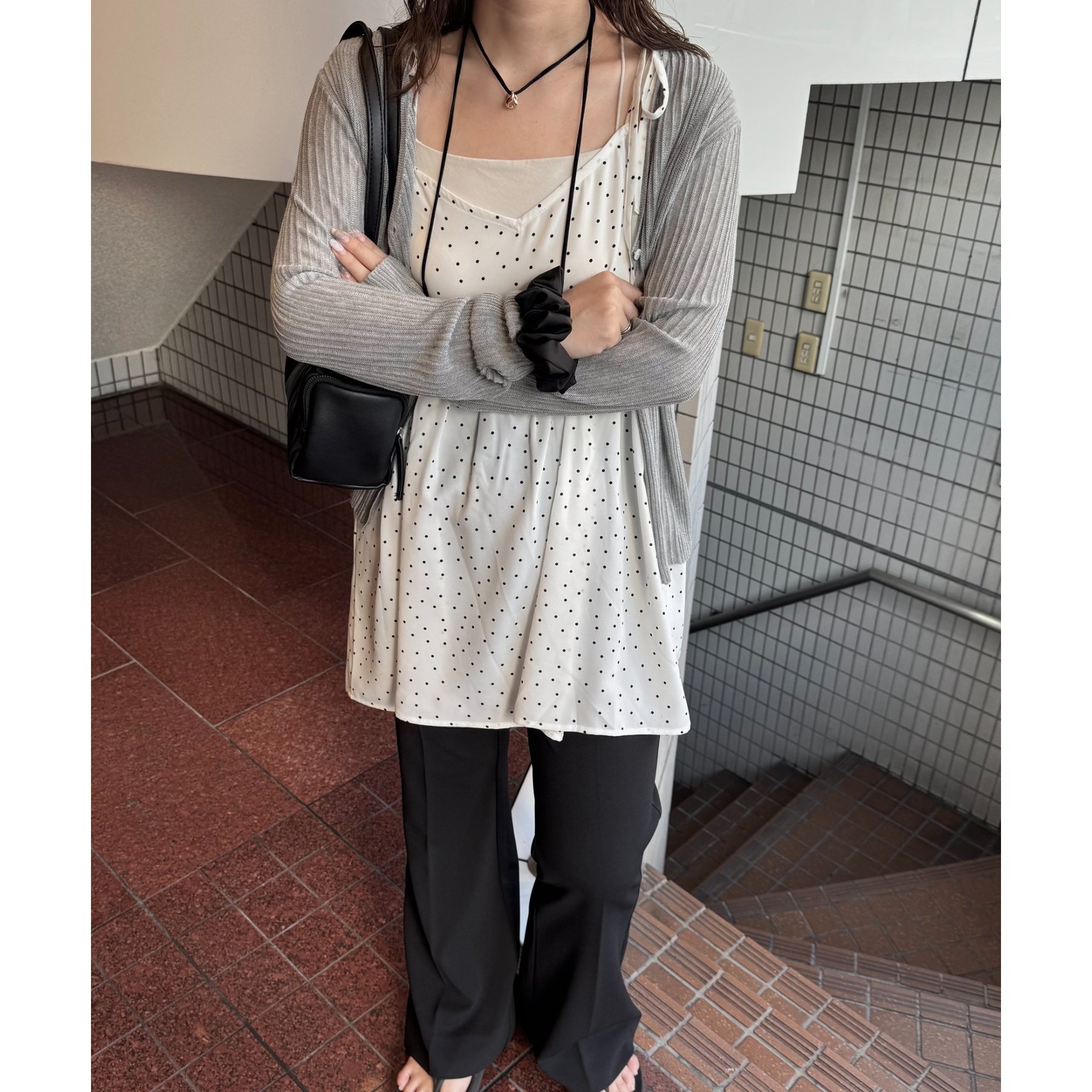 umm.】肩リボンドット柄キャミチュニック | ファッション通販