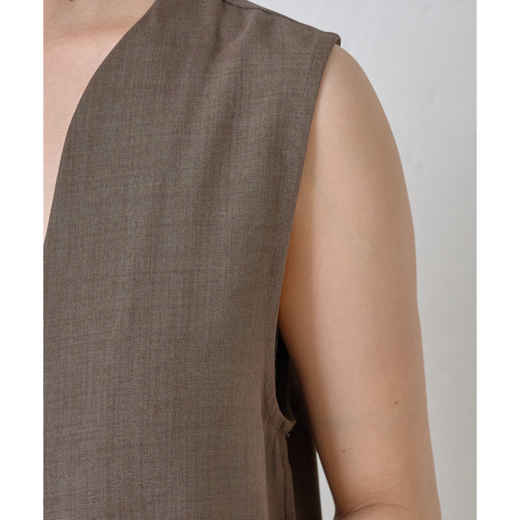 LOHEN ローヘン Uネック ロンパース 38 LOHEN ローヘン Uネック