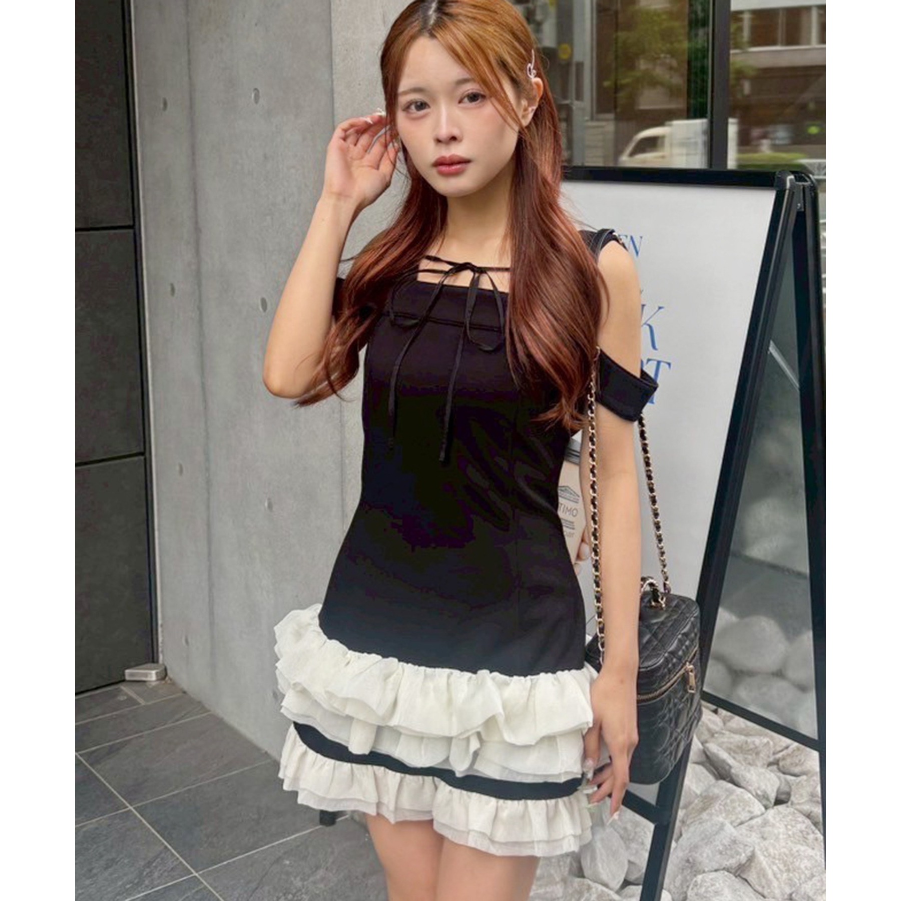 NICECLAUP 再予約Black collectionフリルミニワンピース one after