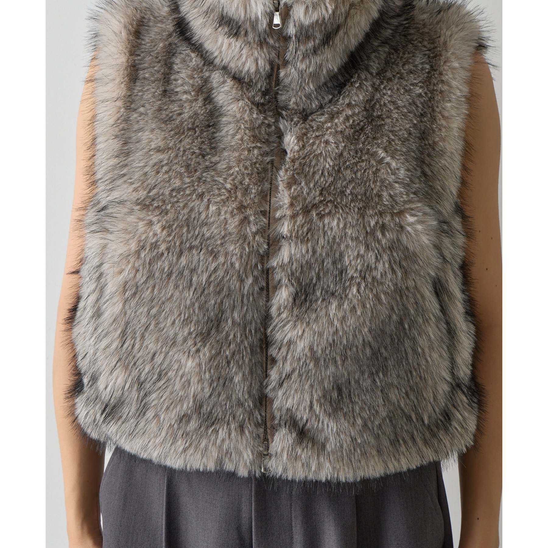 ミックスシープファーZIPベスト | ファッション通販サイト NUGU