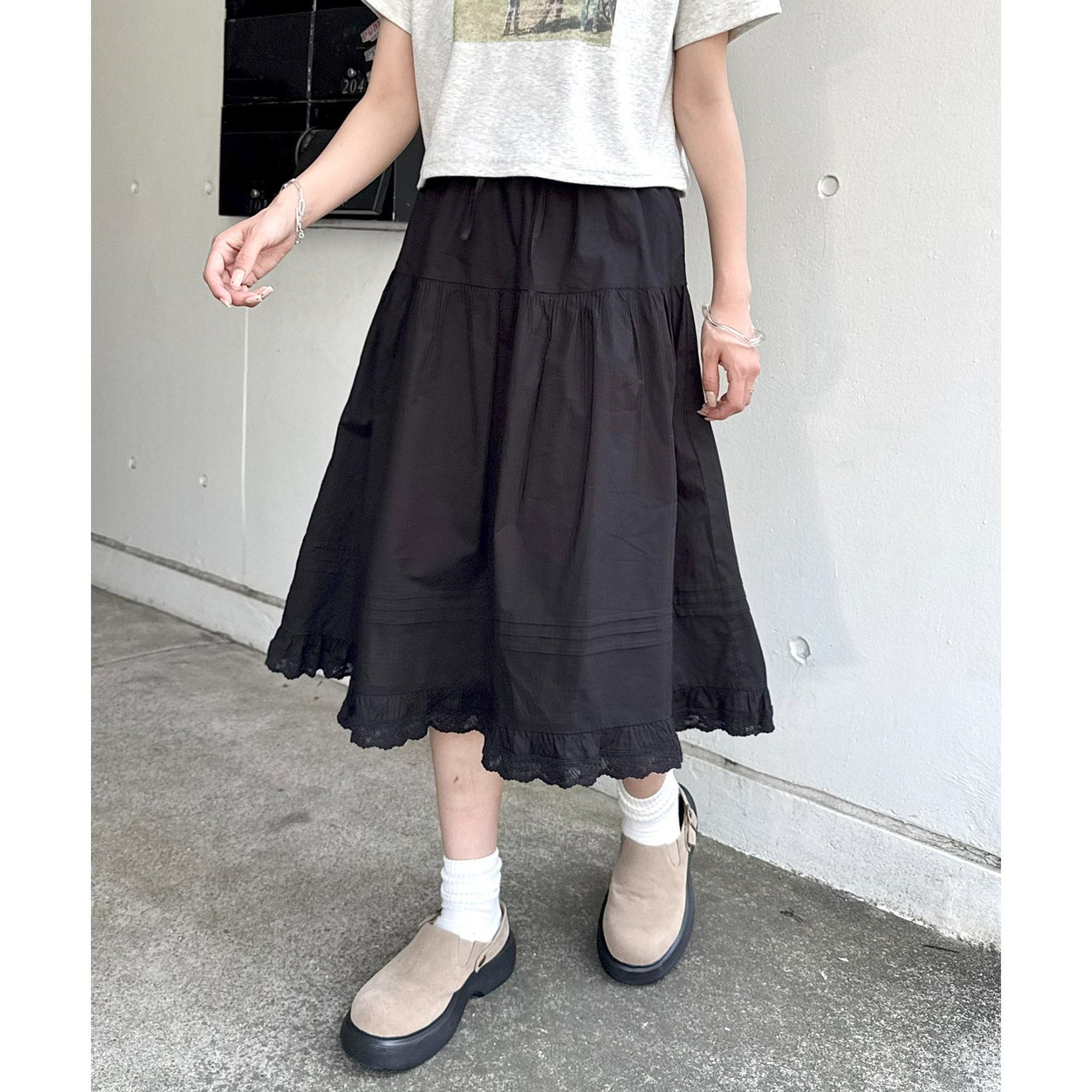 2サイズ展開!》【umm.】ピンタックレースフレアスカート