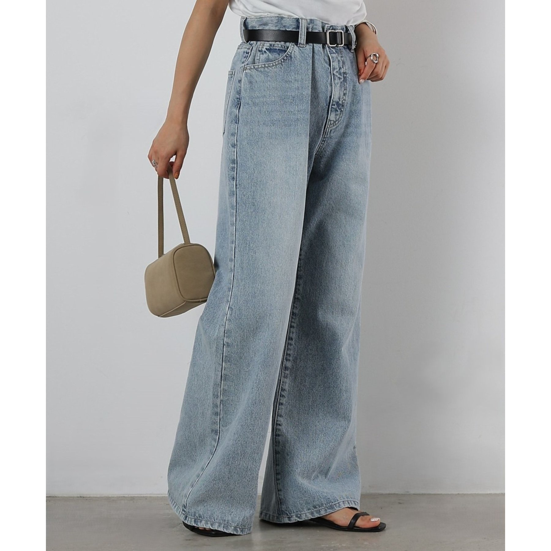 ボックスタックワイドデニムパンツ Chico】ボックスタックワイドデニムパンツ | OUTLET(アウトレット