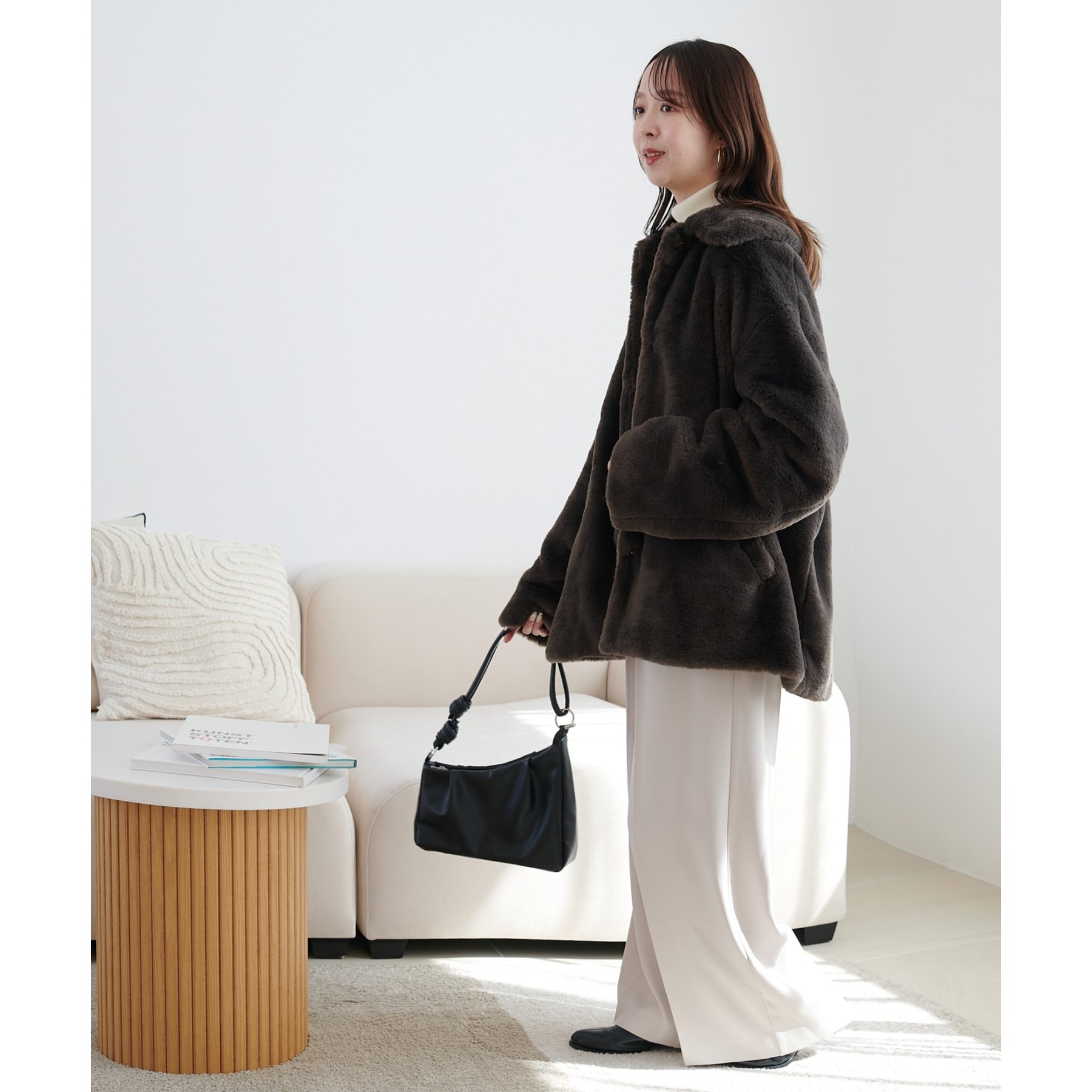 GW価格！新品 NOWOS ブラウン シルクファージャケット GW価格！新品