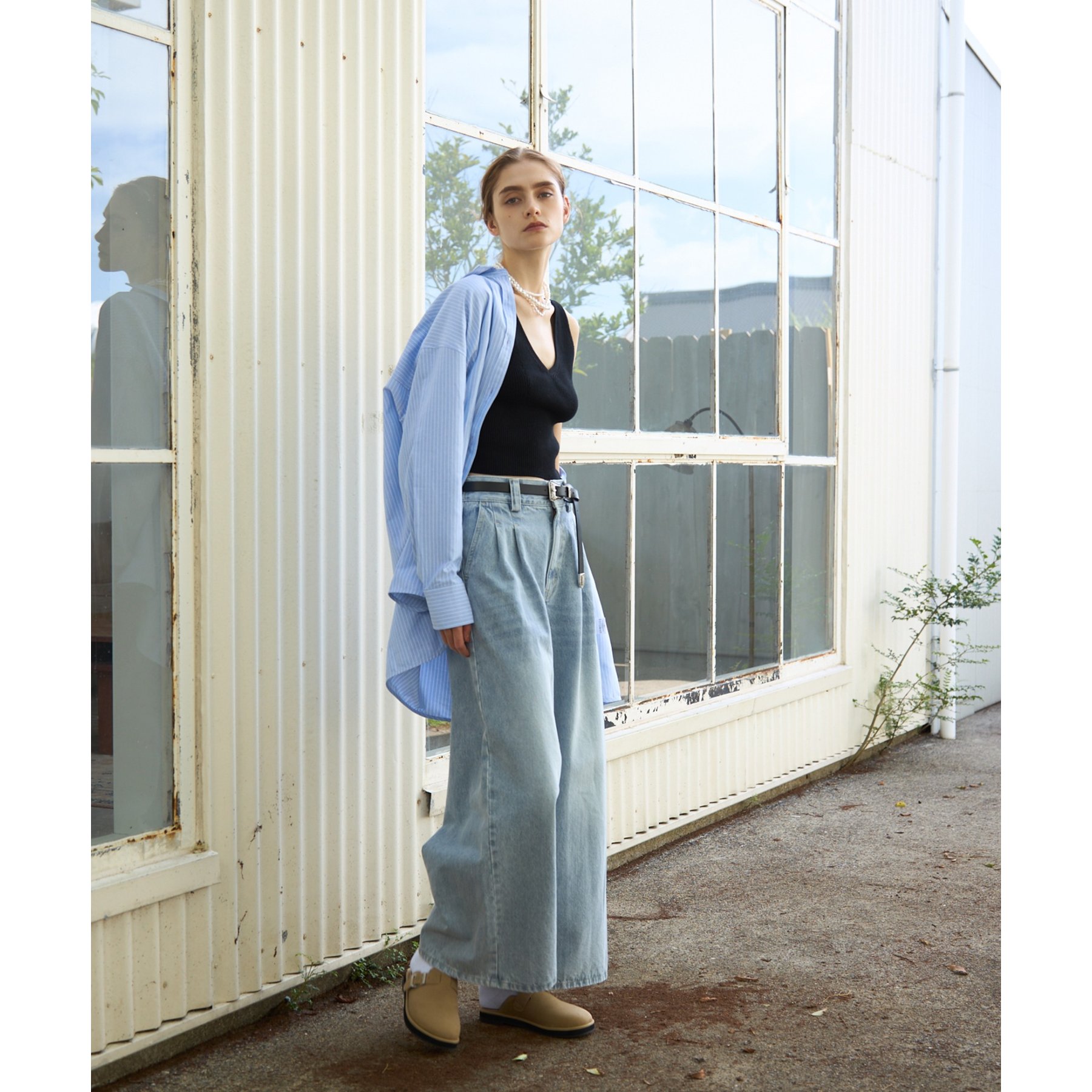 スエードライクスリッポンサボサンダル | ファッション通販サイト NUGU