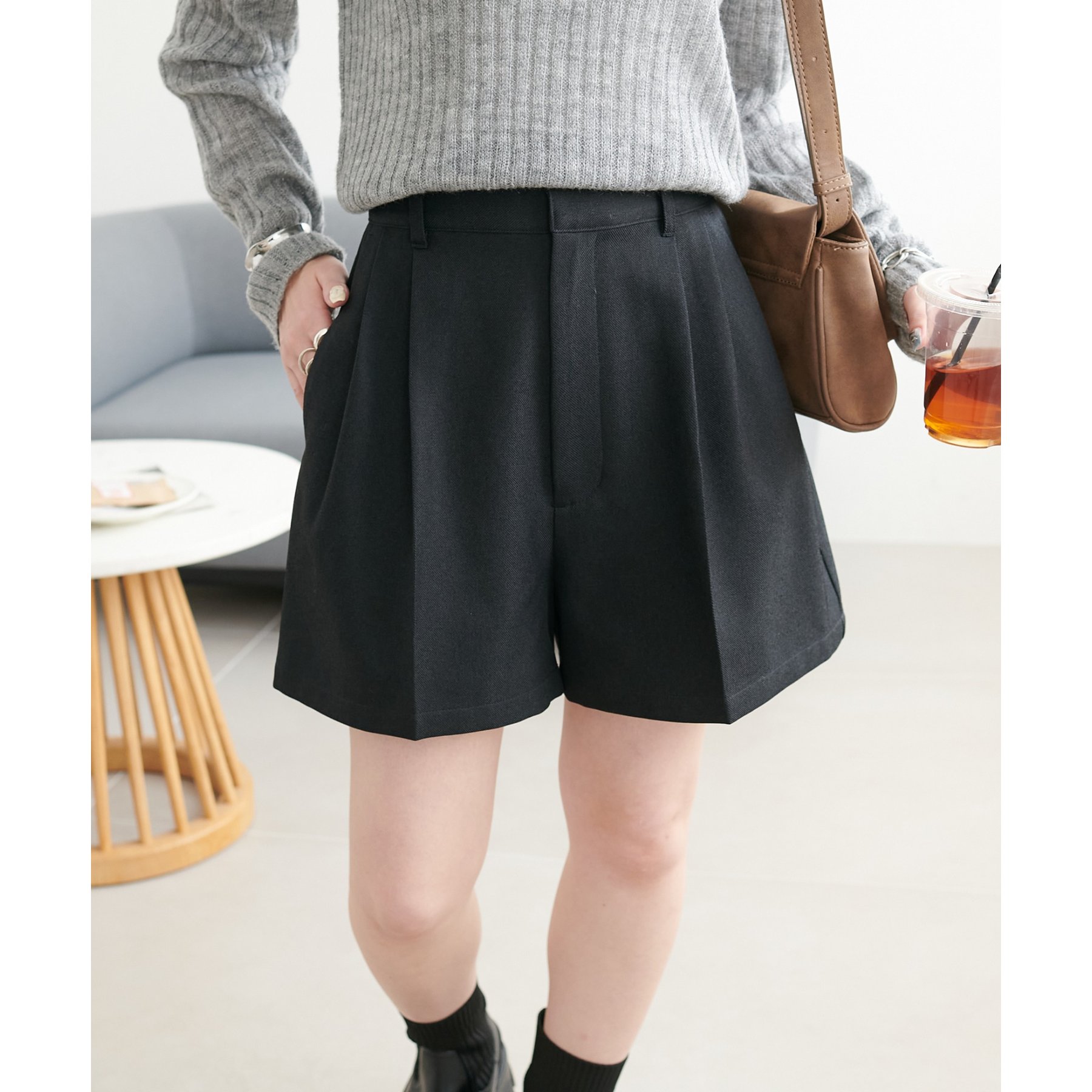 タックショートパンツ | ファッション通販サイト NUGU