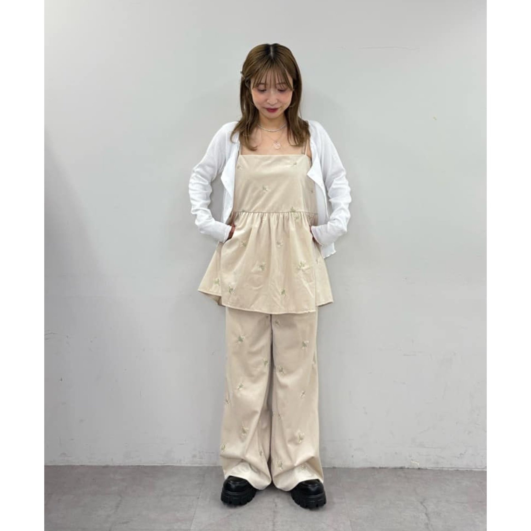 umm.】ベロア刺繍キャミチュニック | ファッション通販サイト NUGU
