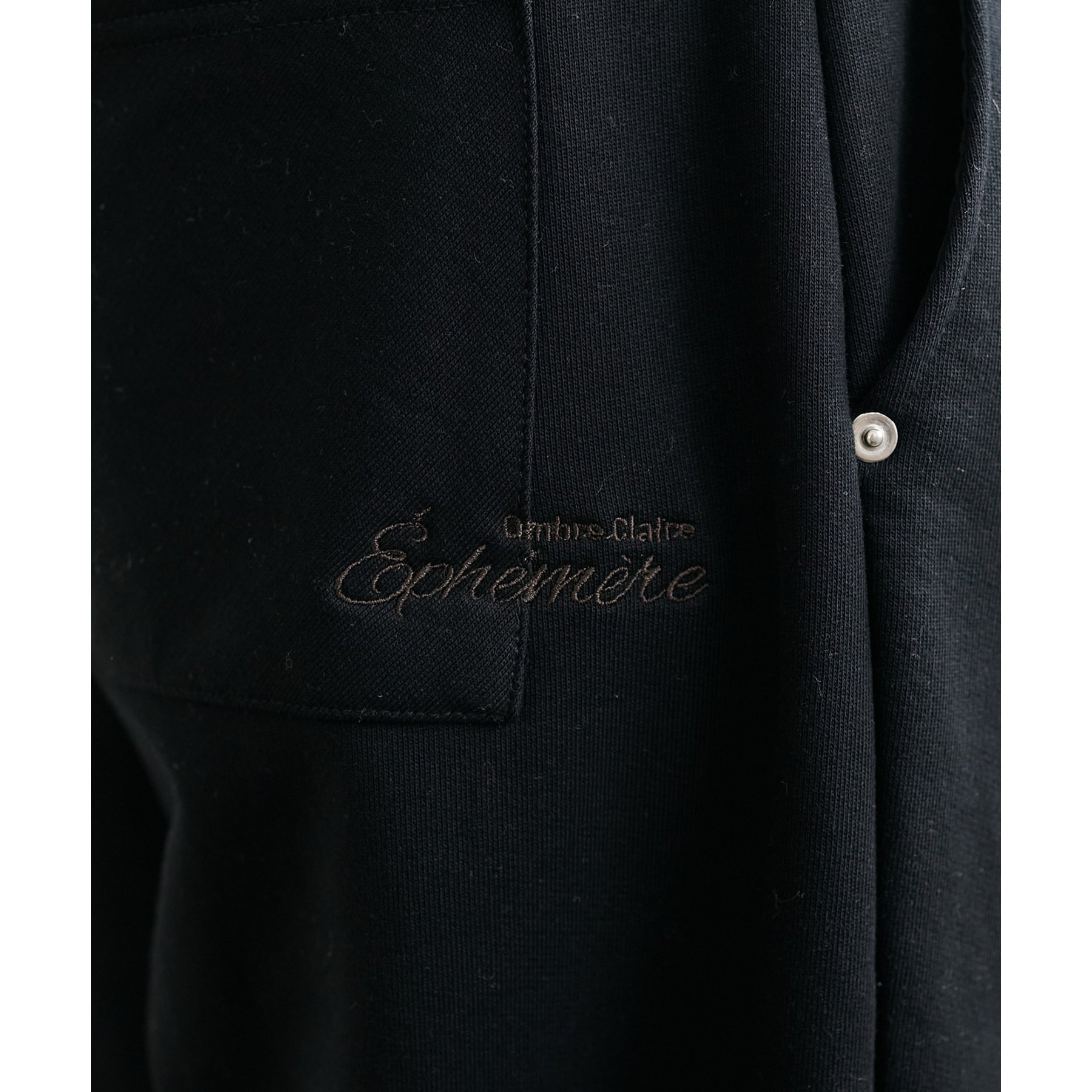 新品タグ付き! PATOU ロゴ スウェット 正規品 ブラック 入手困難 希少 Amazon | [PATOU] [パトゥ]Tシャツ JERSEY ブラック XSサイズ