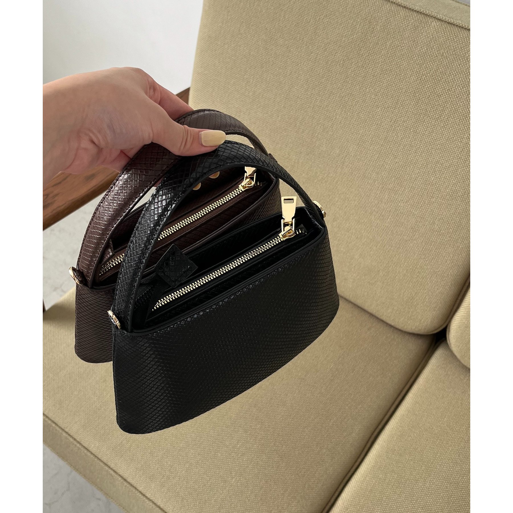 台形型押しミニバッグ | ファッション通販サイト NUGU