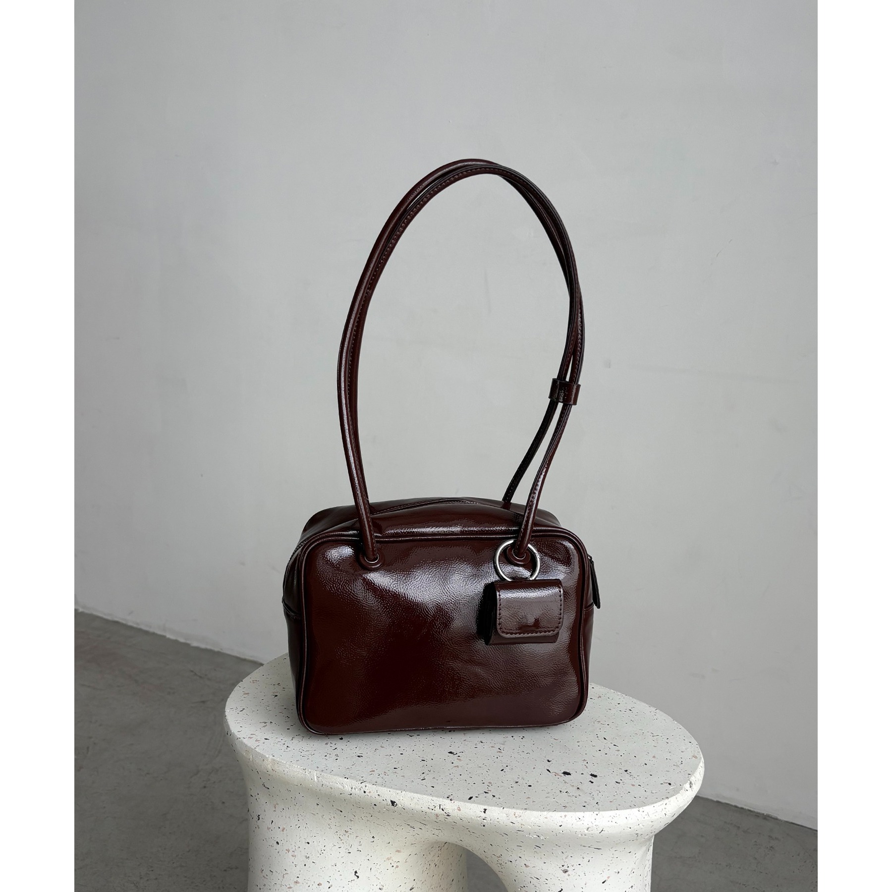 エナメルのボストンバック 15,300円→11,000円にお値下げです sedacle girl ボストンバッグ エナメルボストンバック