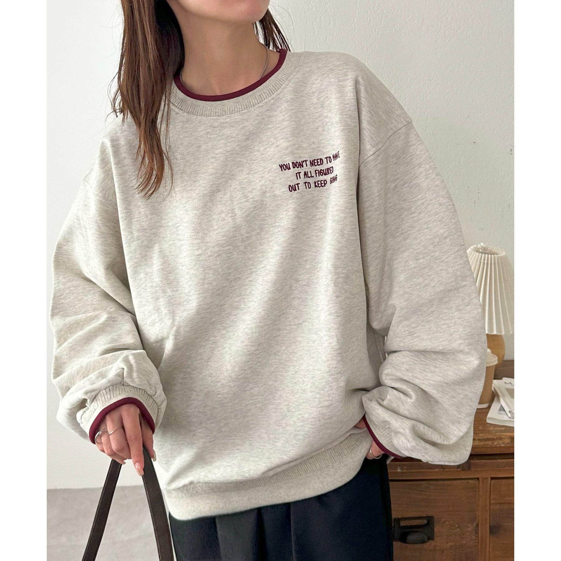 ユニセックス】ラインリブワンポイント刺繍スウェット | ファッション