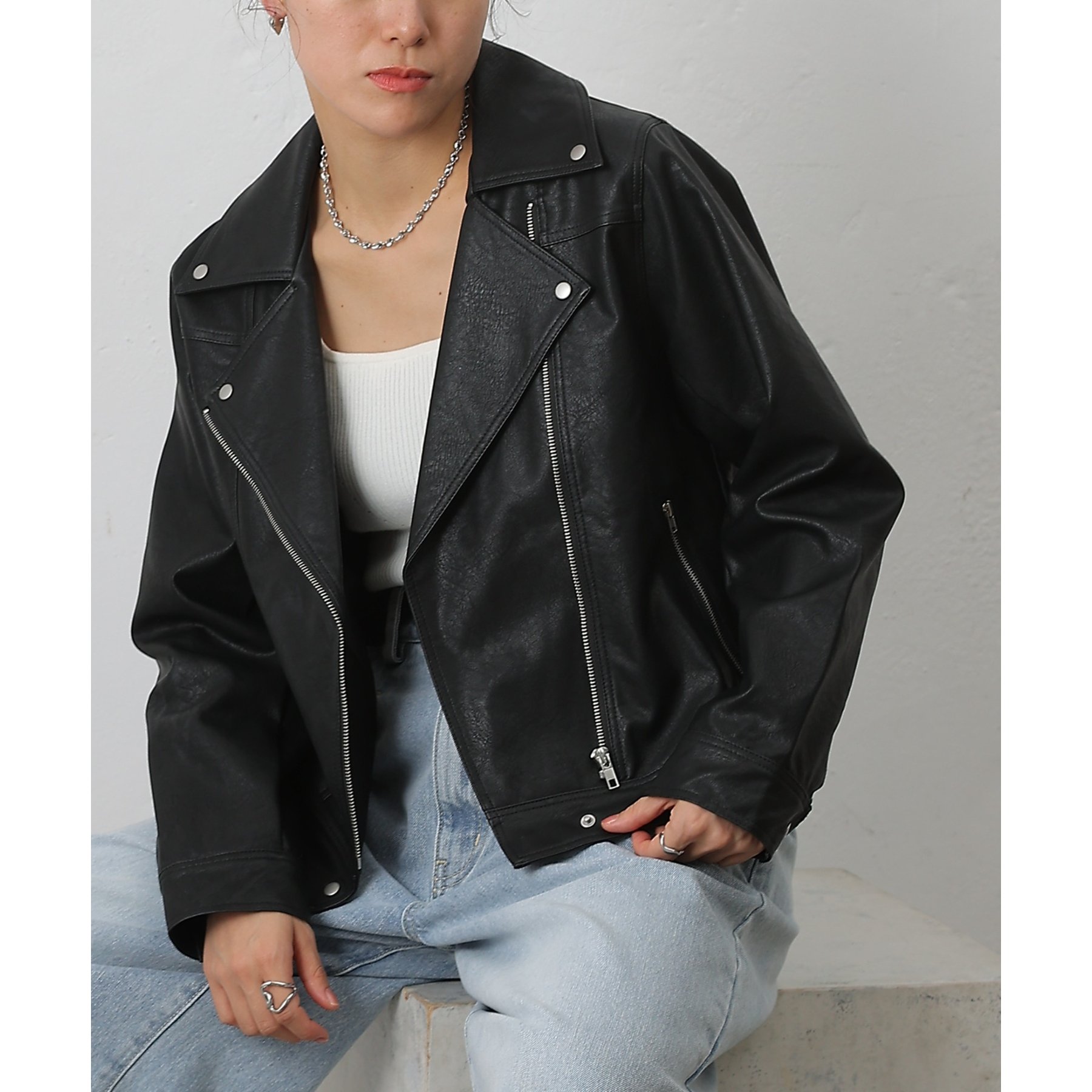 JaVaジャバコラボ》甘さ控えめ、無敵の女っぽさ。フェイクレザー