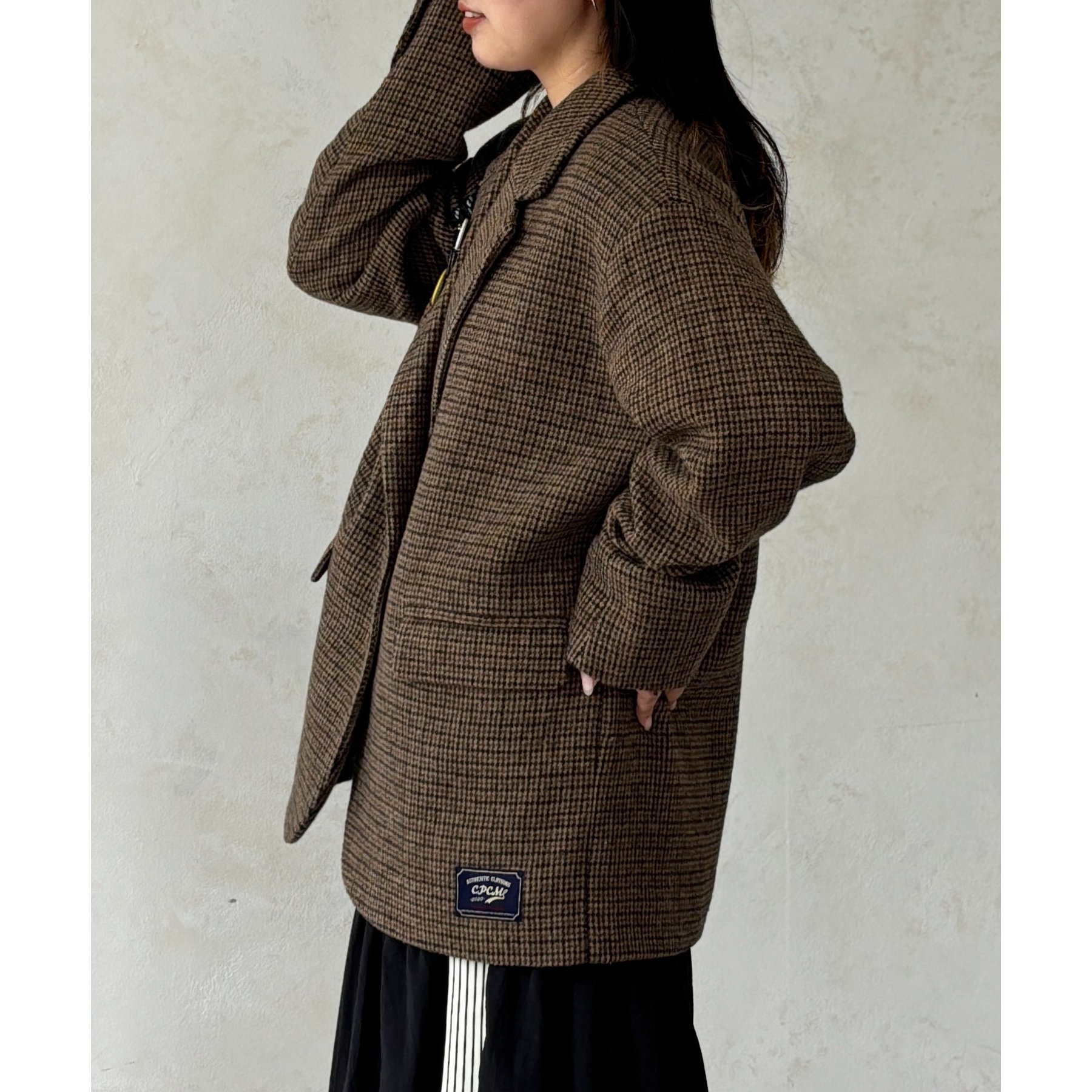 缶バッジ付きツイードテーラードジャケット | ファッション通販サイト NUGU