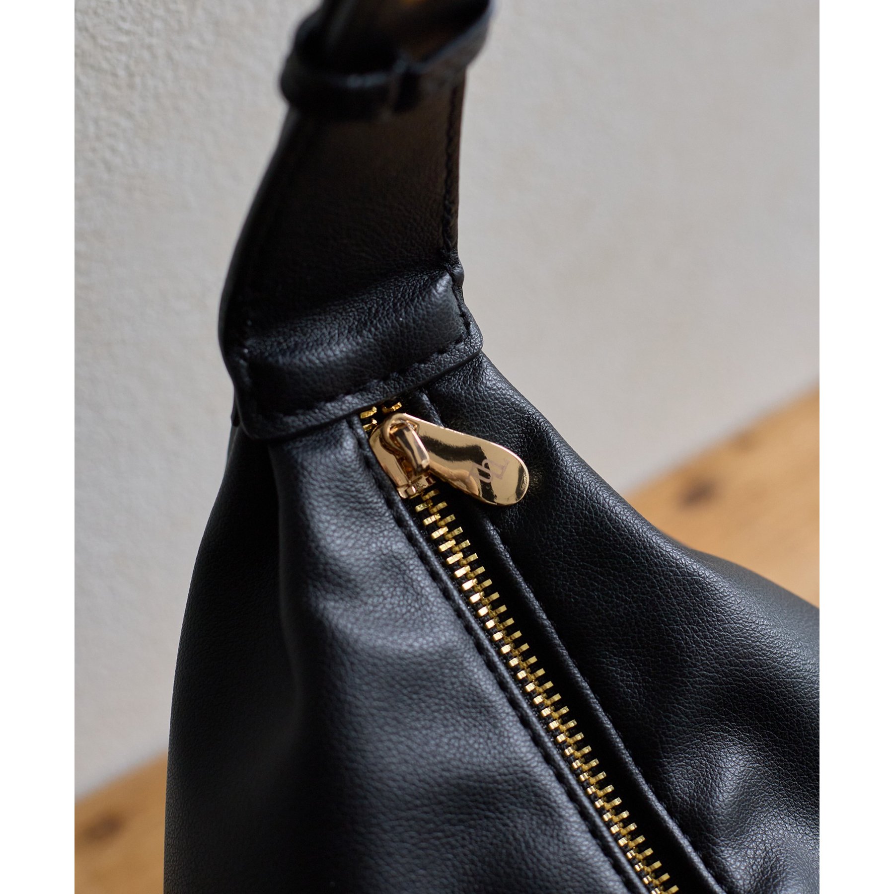 Yuna＆Mayuコラボ企画】ニュアンスワンハンドルバッグ | ファッション