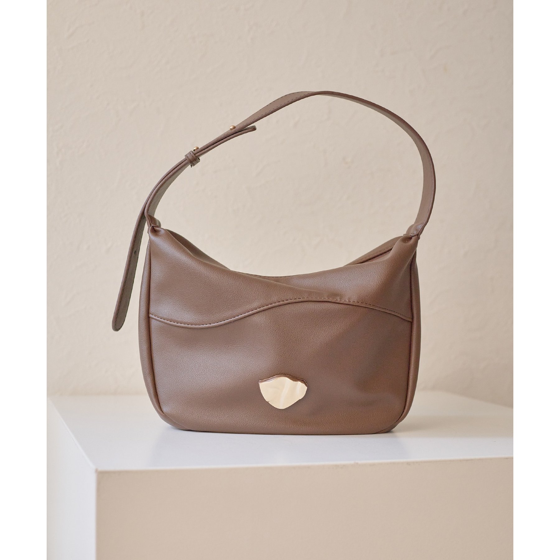 Yuna＆Mayuコラボ企画】ニュアンスワンハンドルバッグ | ファッション