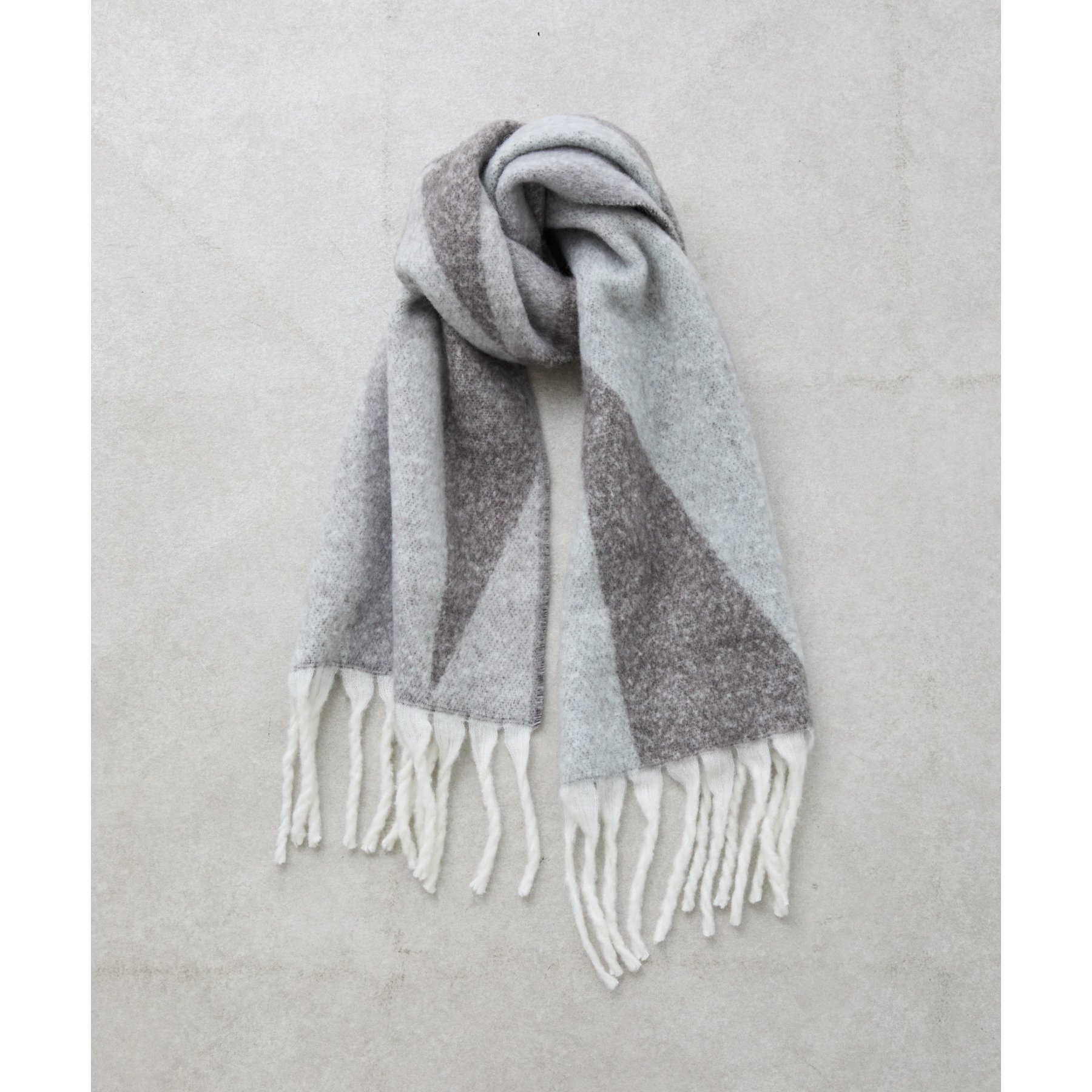 幾何学マフラー | ファッション通販サイト NUGU