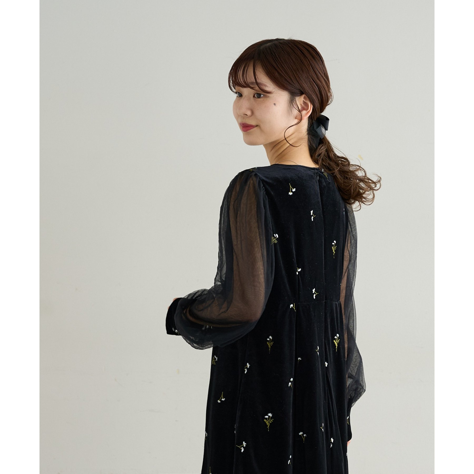 オケージョン】ベロア刺繍ワンピース | ファッション通販サイト NUGU