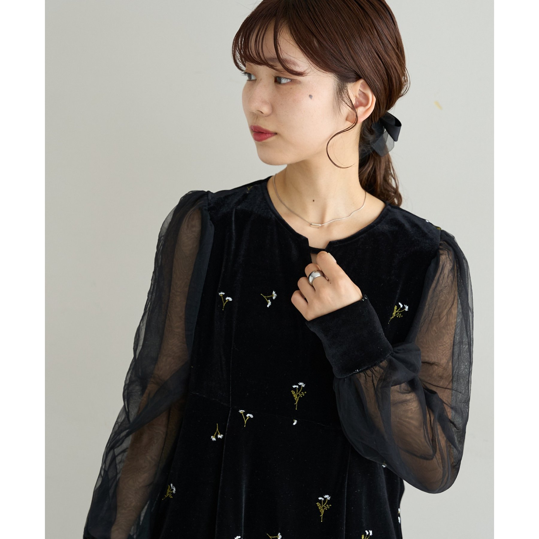 オケージョン】ベロア刺繍ワンピース | ファッション通販サイト NUGU