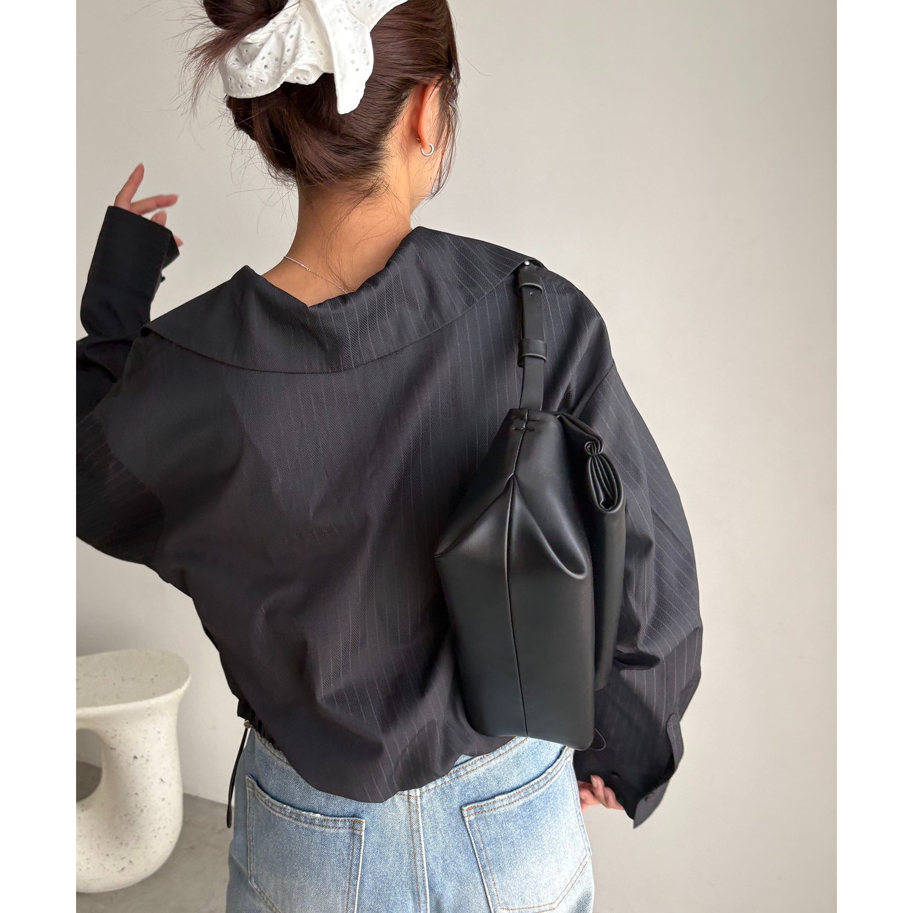 Vネックストライプショートシャツ | ファッション通販サイト NUGU