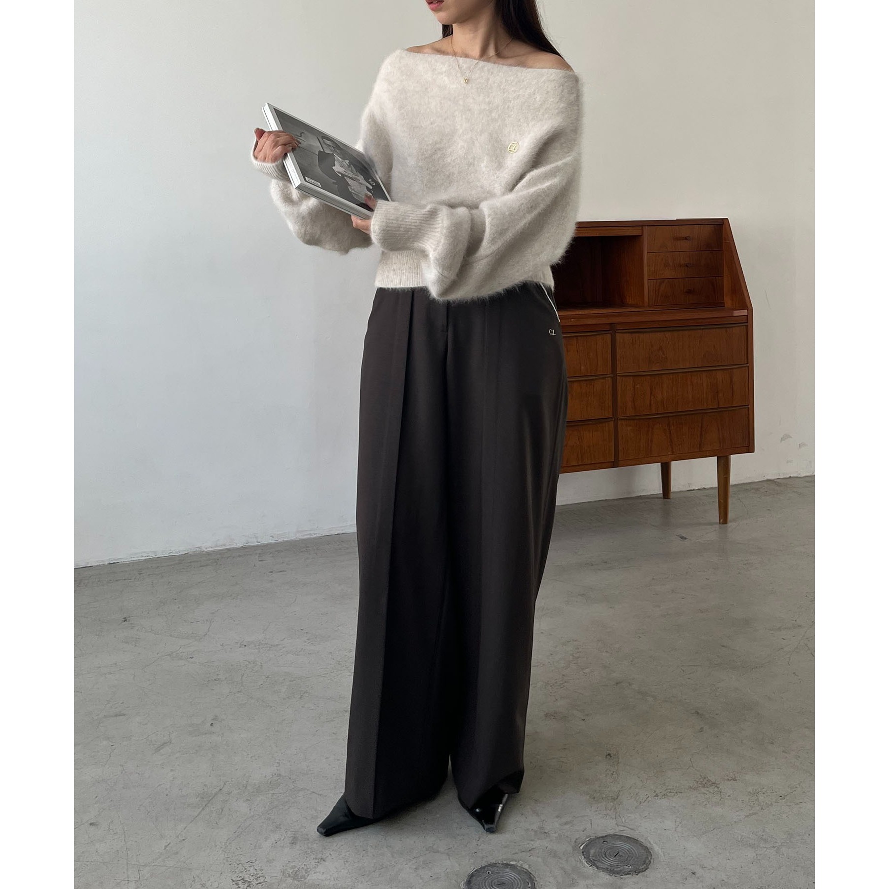 上質な着心地/全骨格細見え】〈C.L〉FOXカシミアドルマンニット