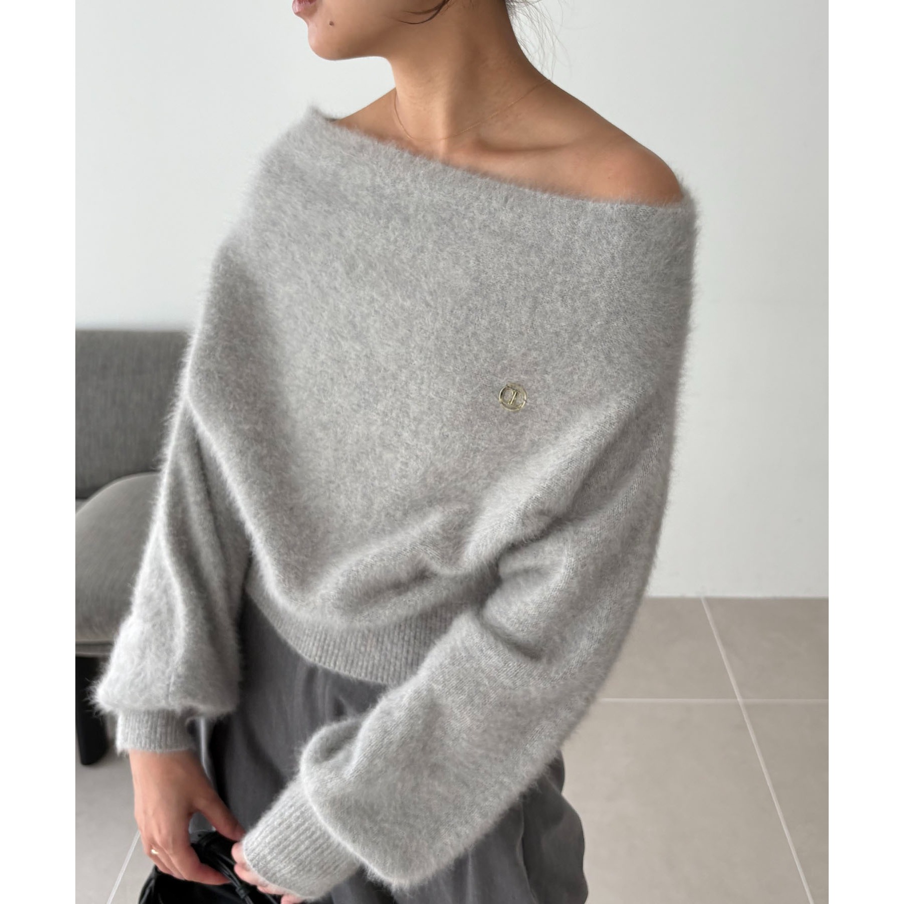 上質な着心地/全骨格細見え】〈C.L〉FOXカシミアドルマンニット