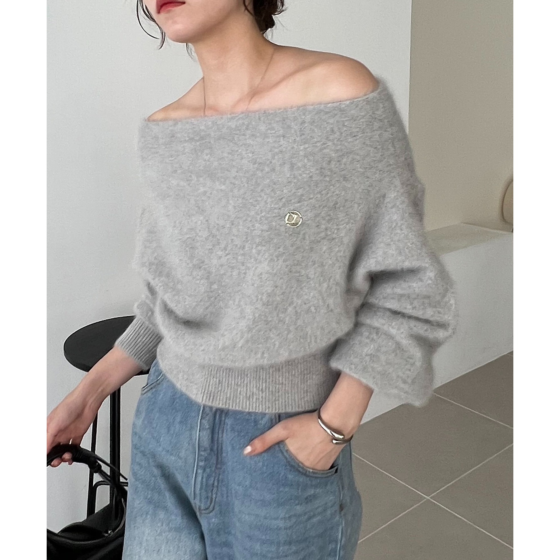 上質な着心地/全骨格細見え】〈C.L〉FOXカシミアドルマンニット