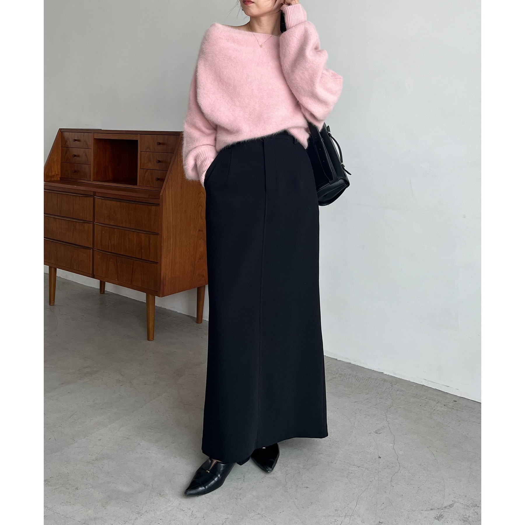 上質な着心地/全骨格細見え】〈C.L〉FOXカシミアドルマンニット