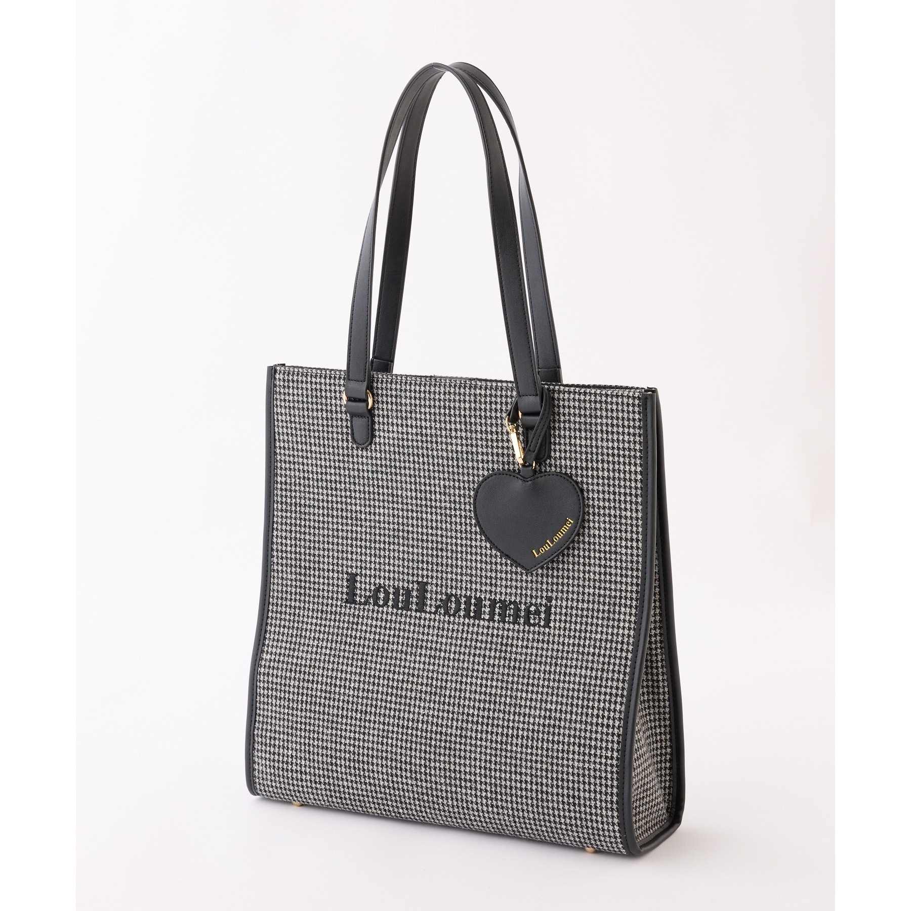 新色発売【LouLoumei】3色展開／ハートチャーム付きトートバッグ