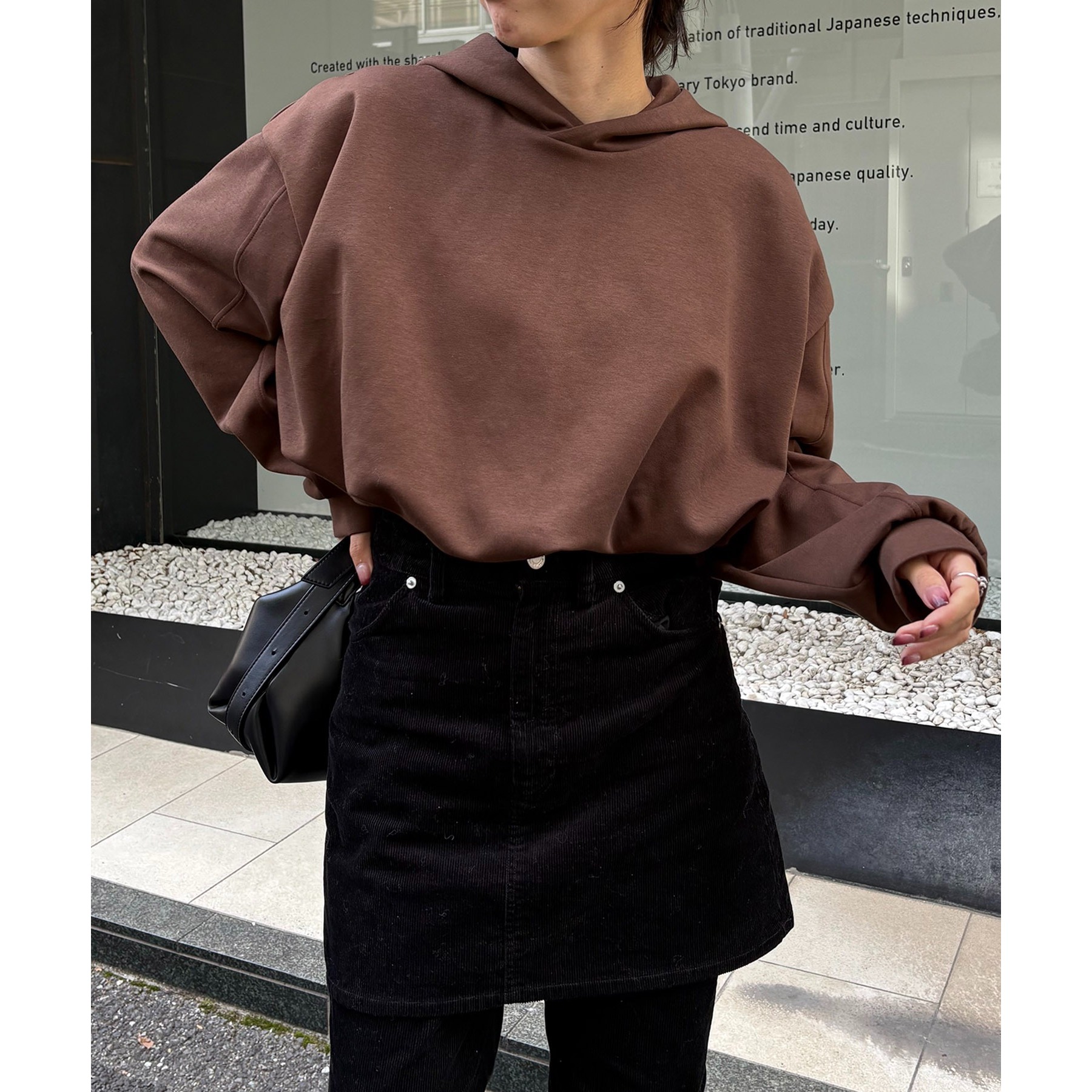 【軽量/滑らかな着心地】バルーンフーディ