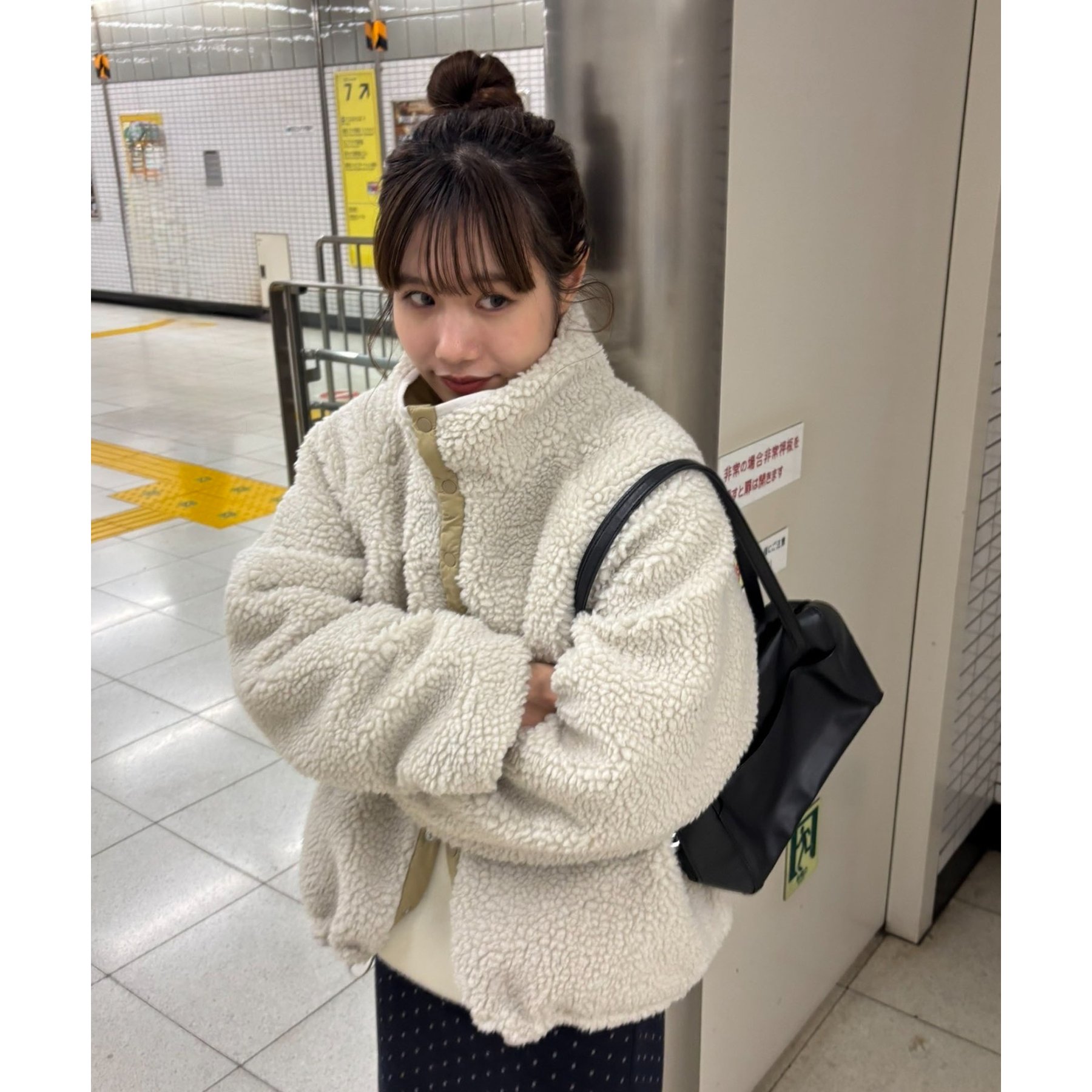 ユニセックス】ボアリバーシブルブルゾン | ファッション通販サイト NUGU