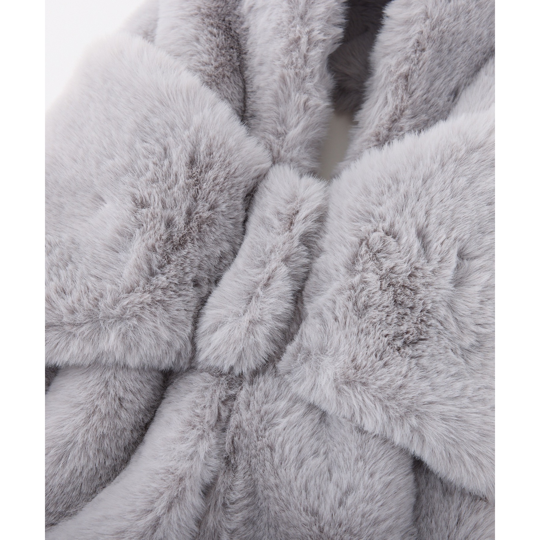 フェイクファーリボンティペット | ファッション通販サイト NUGU