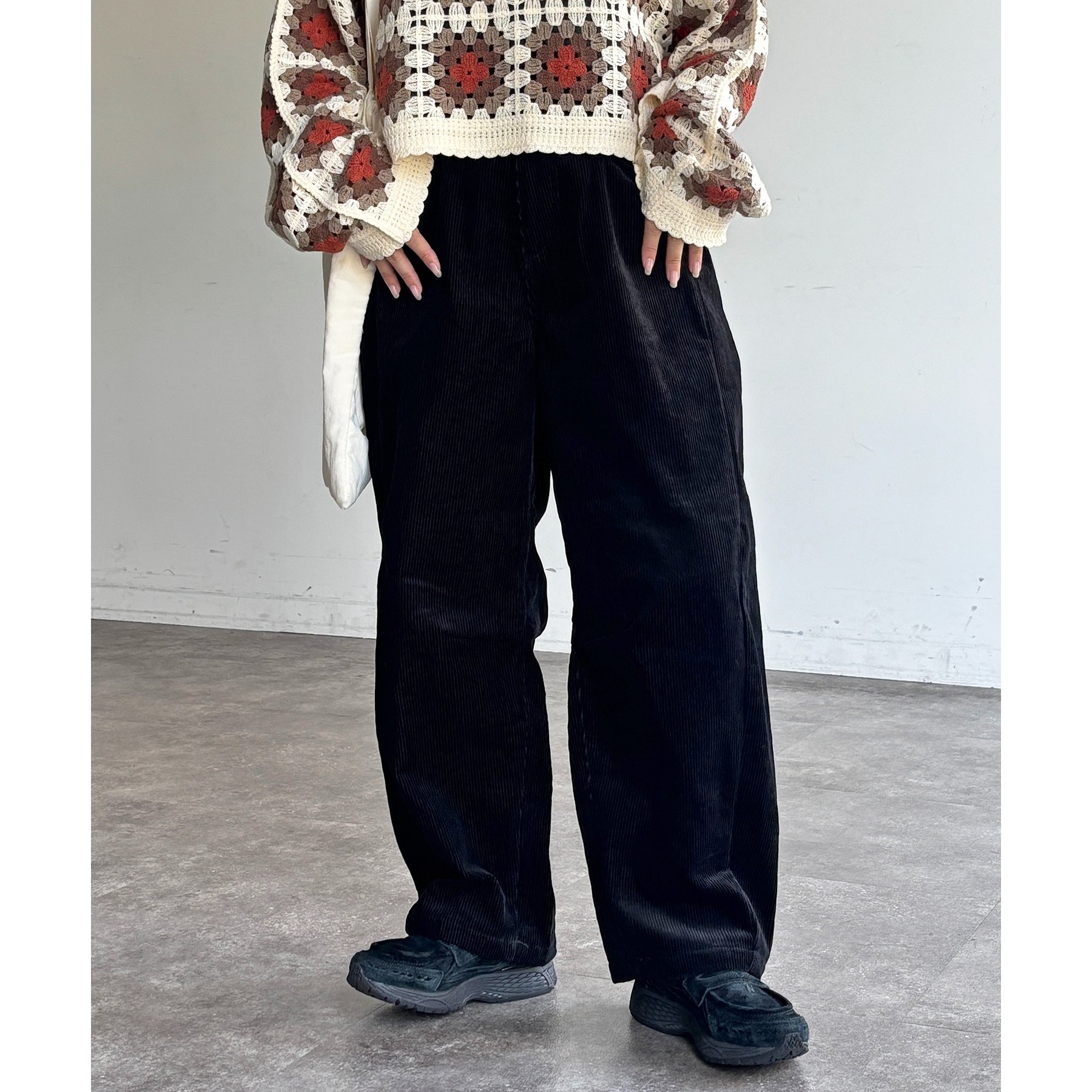 コーデュロイカーブパンツ | ファッション通販サイト NUGU